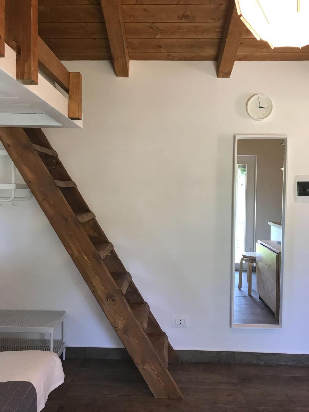 One-Bedroom House photo 1