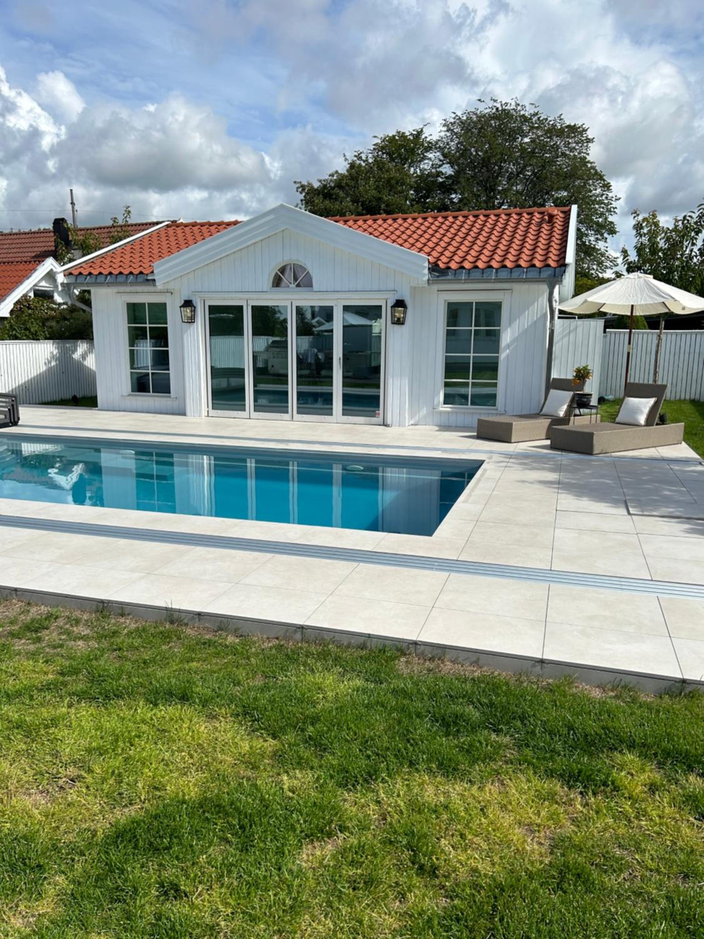 One-Bedroom House photo 1
