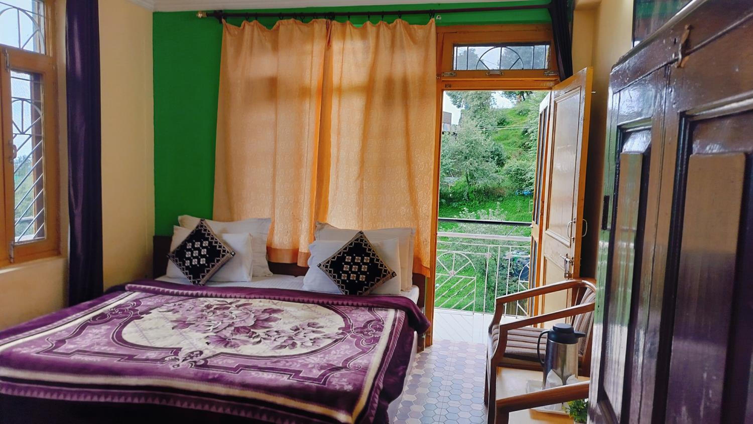 Standard Double Room photo 2