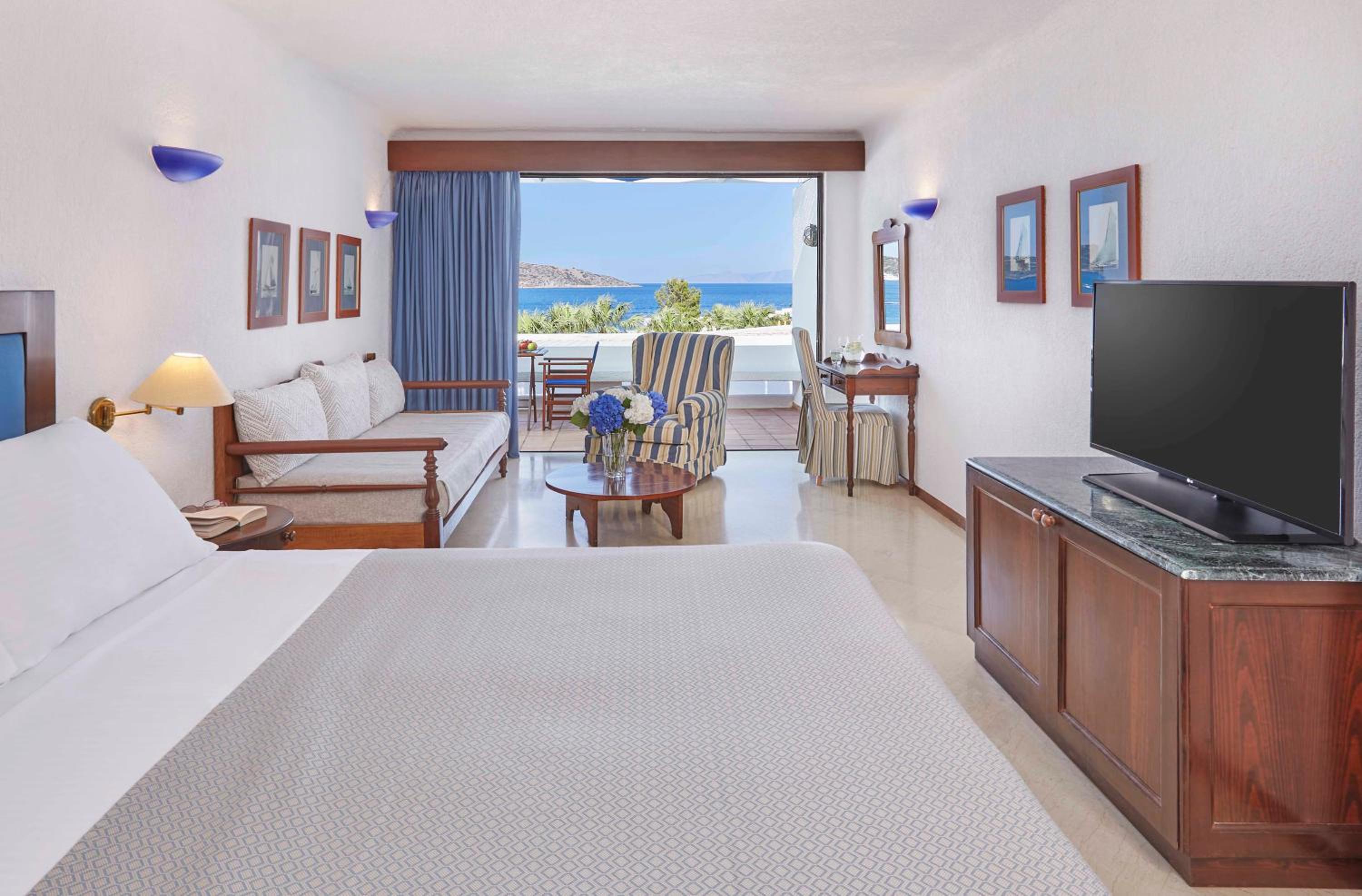 Classic Room with Sea View - Photo 1