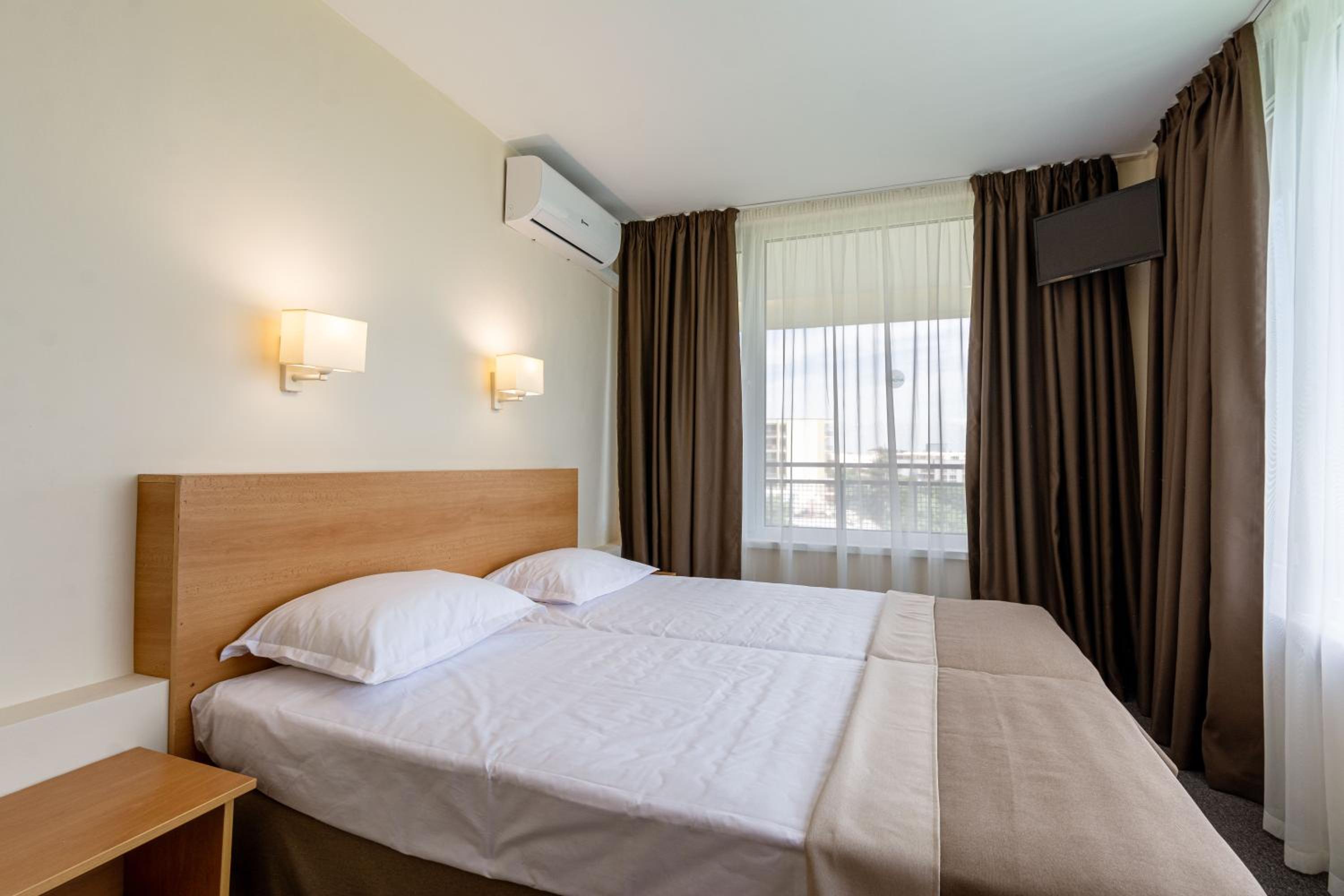 Quadruple Room with Sea View photo 2