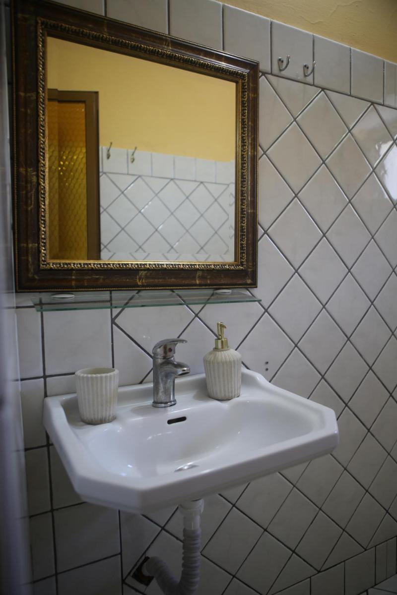 Studio with Garden View