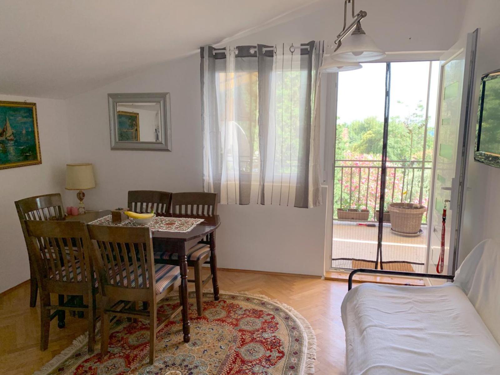 Apartment with Sea View