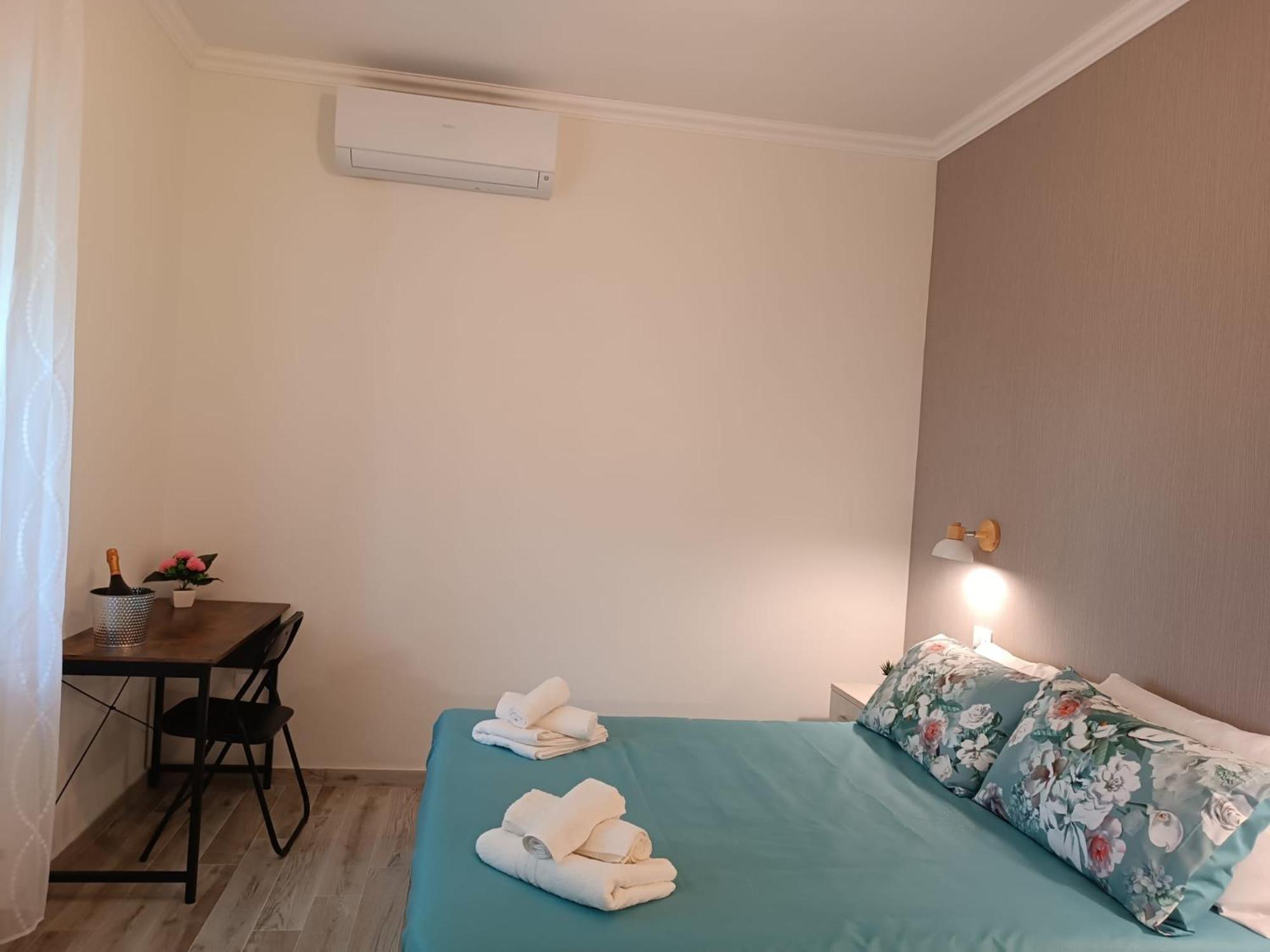 Triple Room with Private Bathroom photo 1