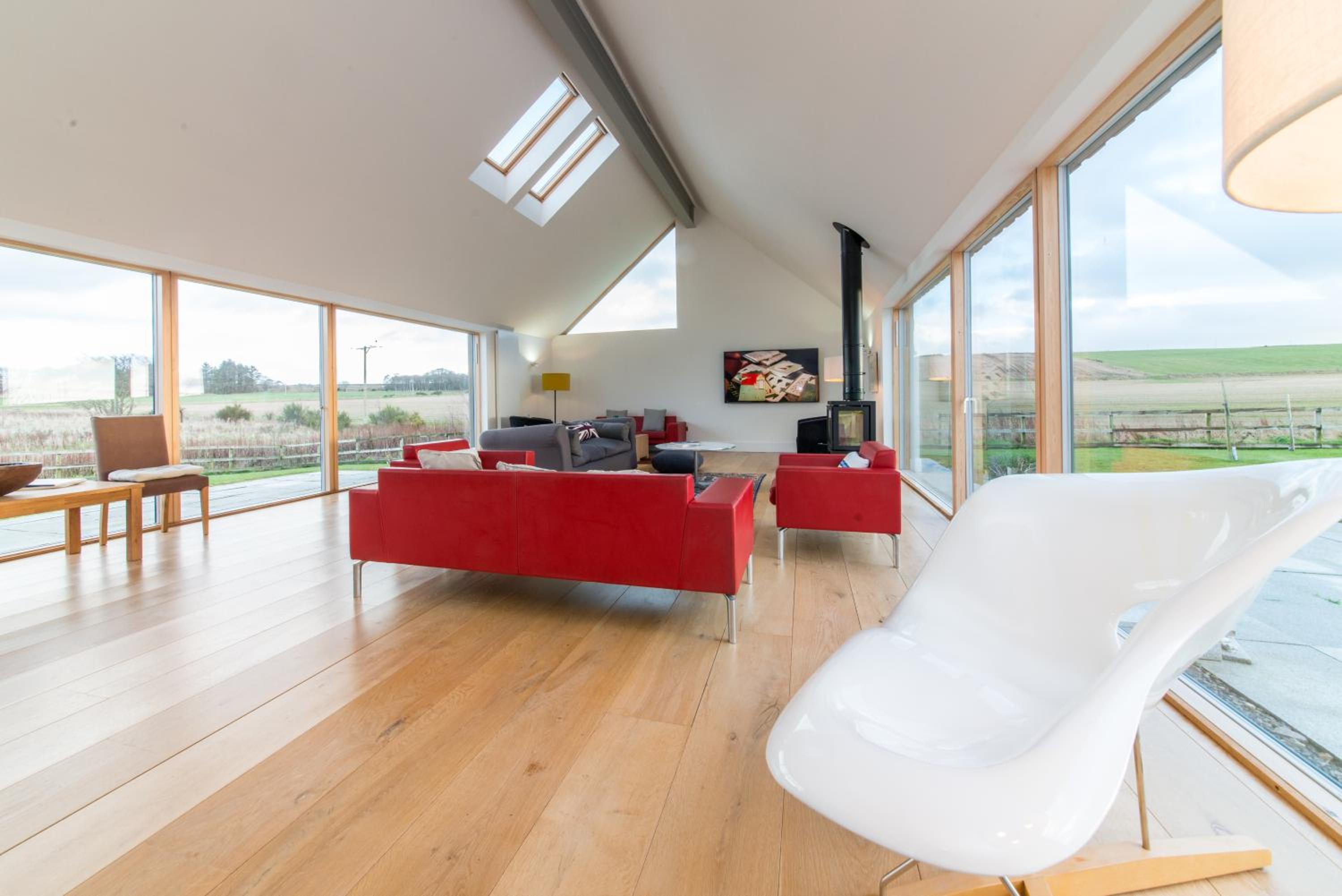 Villa photo 1