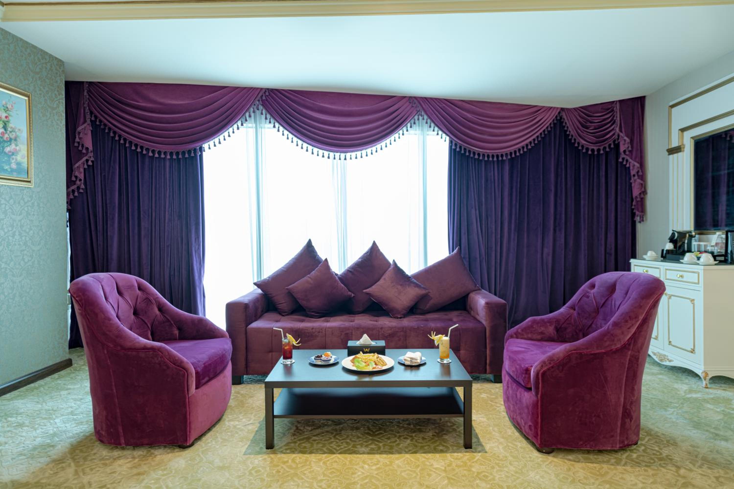 Executive Suite with panoramic view and Jacuzzi - Photo 2