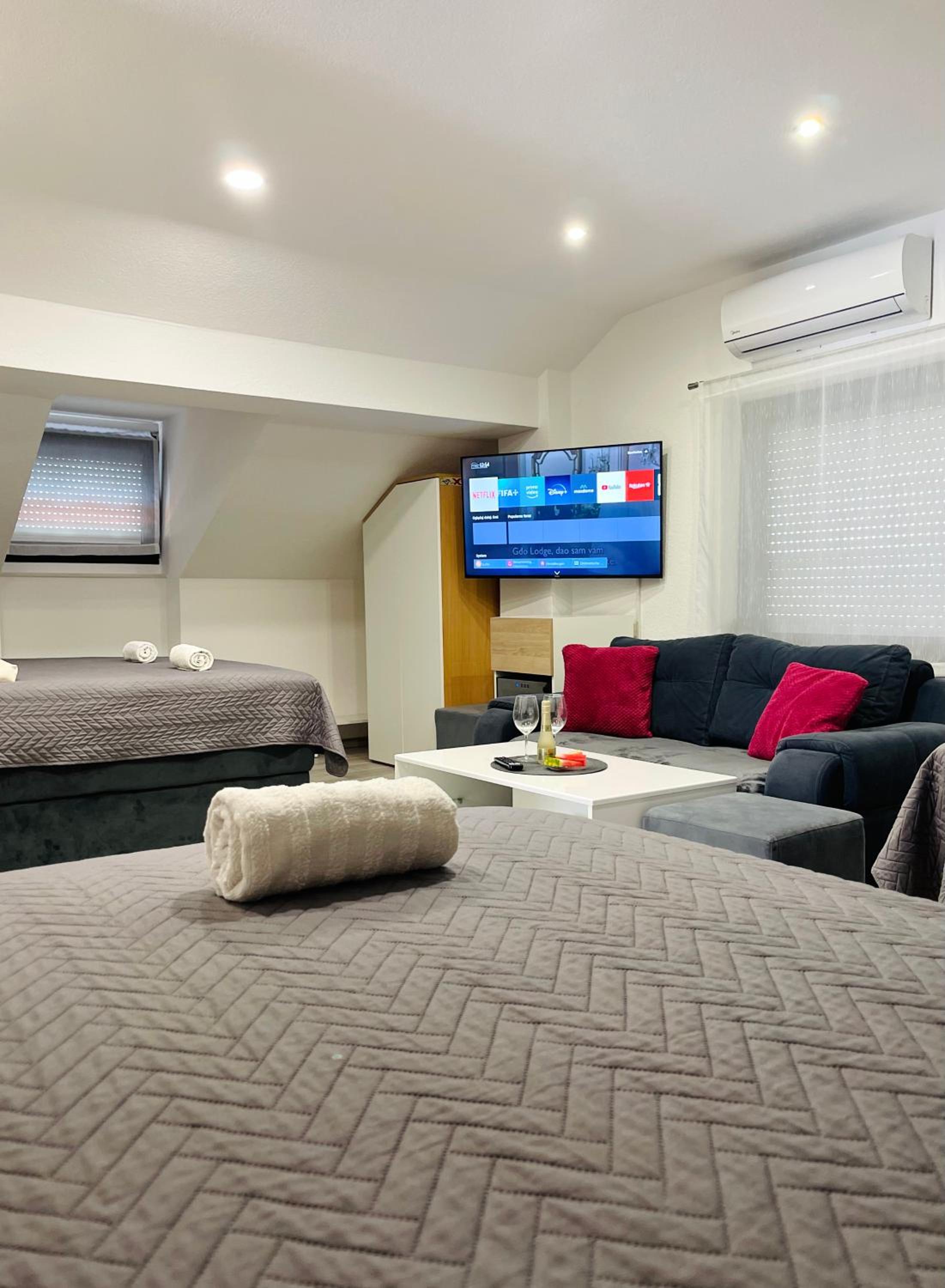 Comfort Quadruple Room - Photo 7