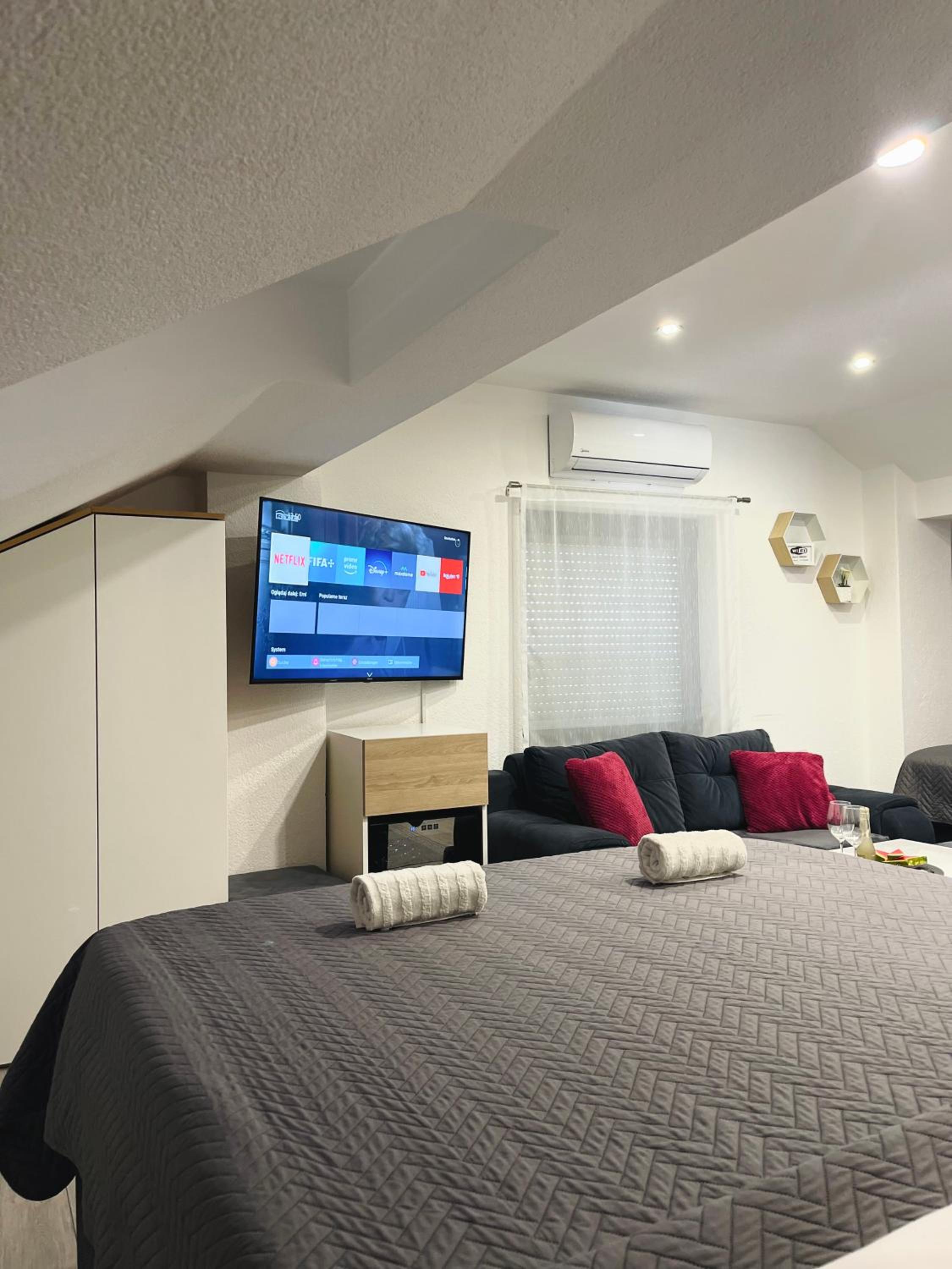 Comfort Quadruple Room - Photo 6