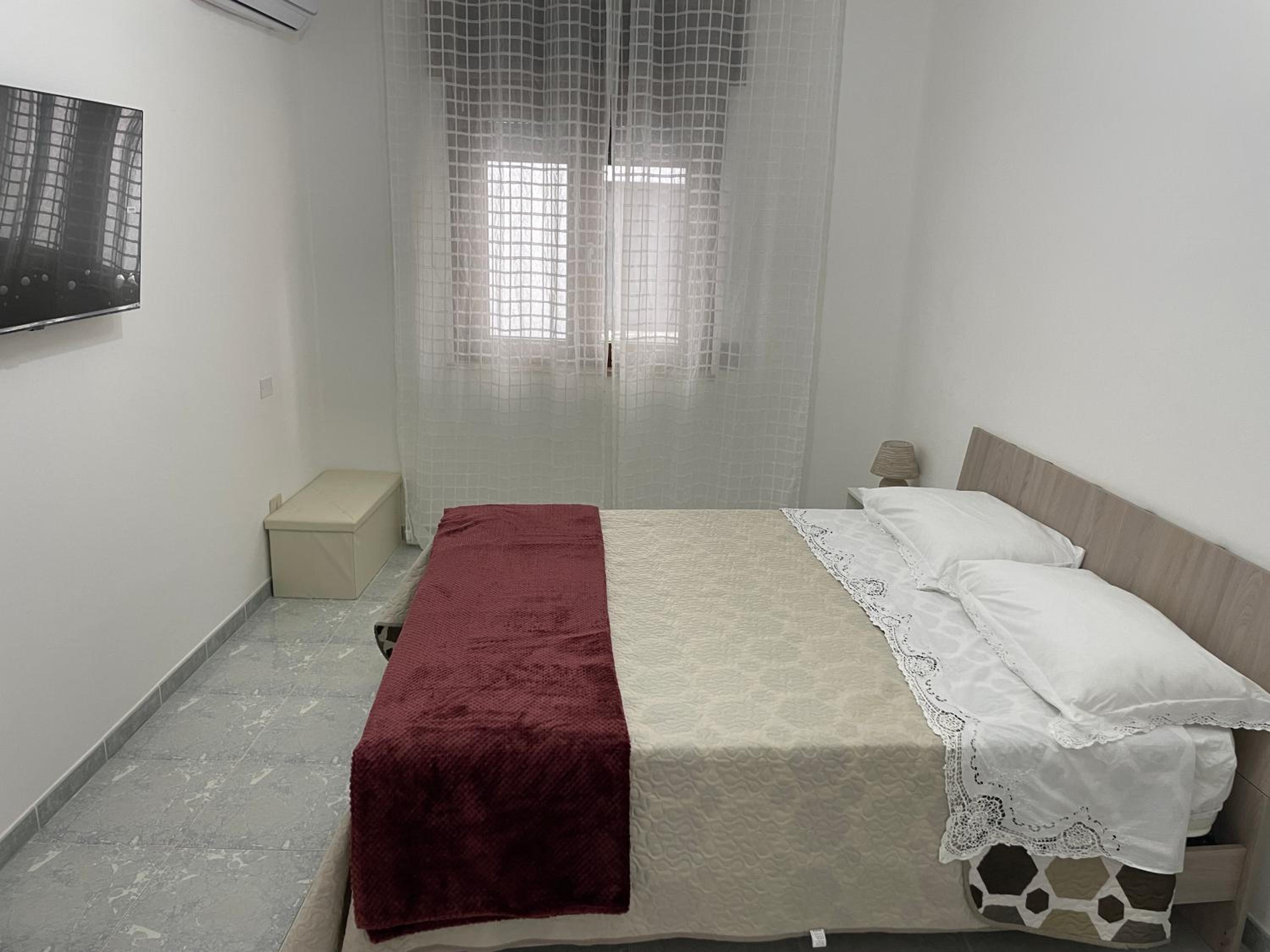 Two-Bedroom House photo 2