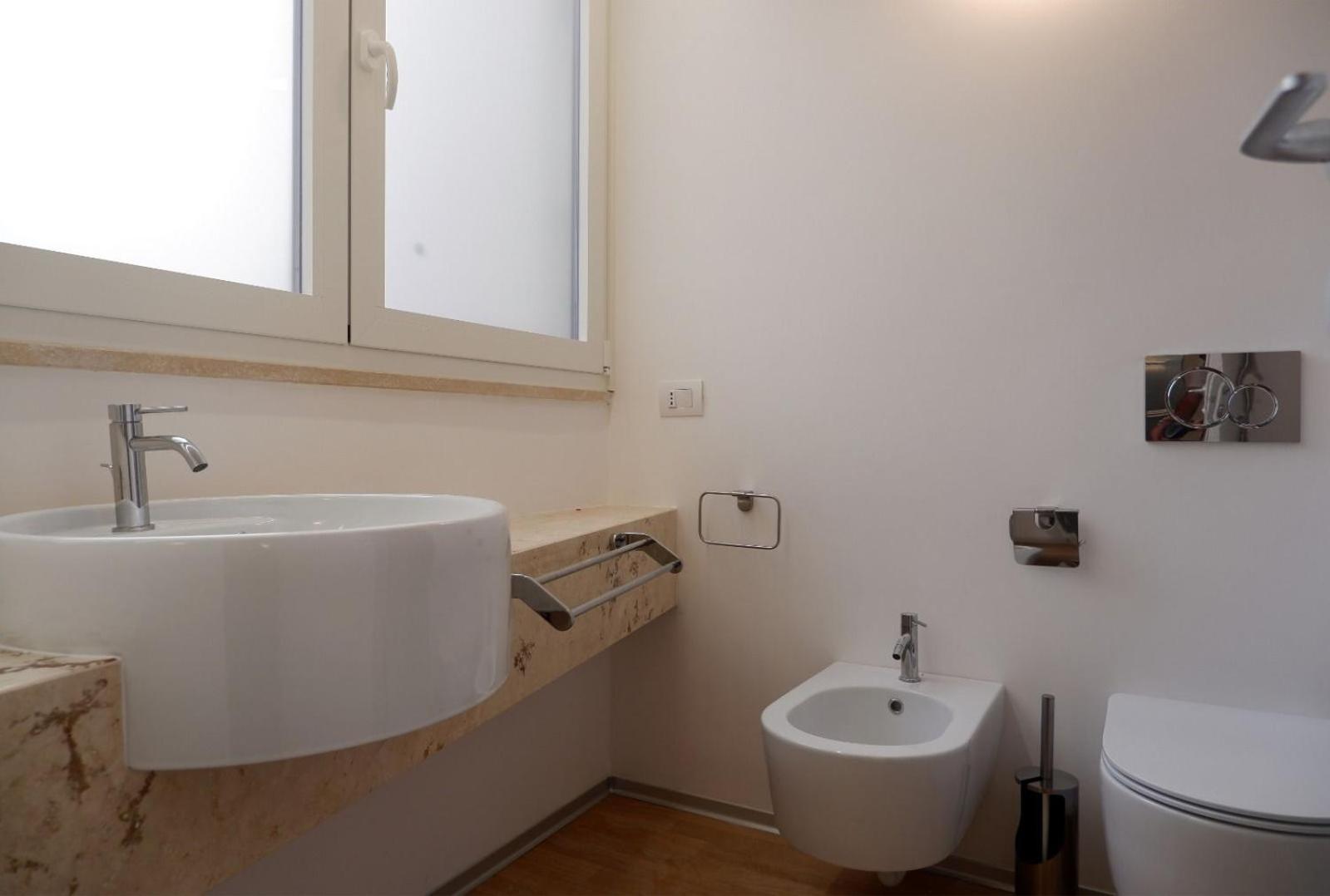 Deluxe Apartment - Photo 3