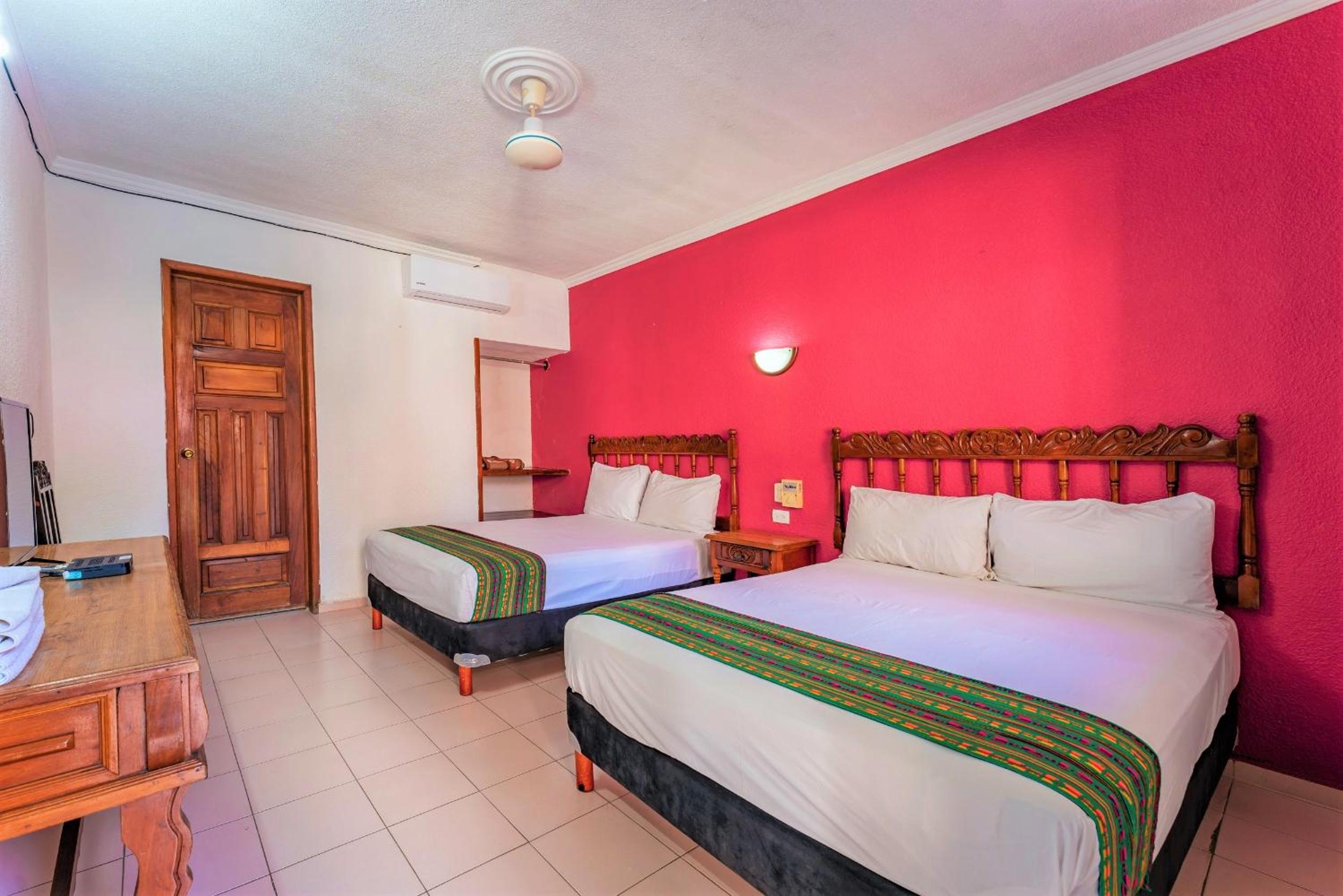 Standard Double Room - Photo 3