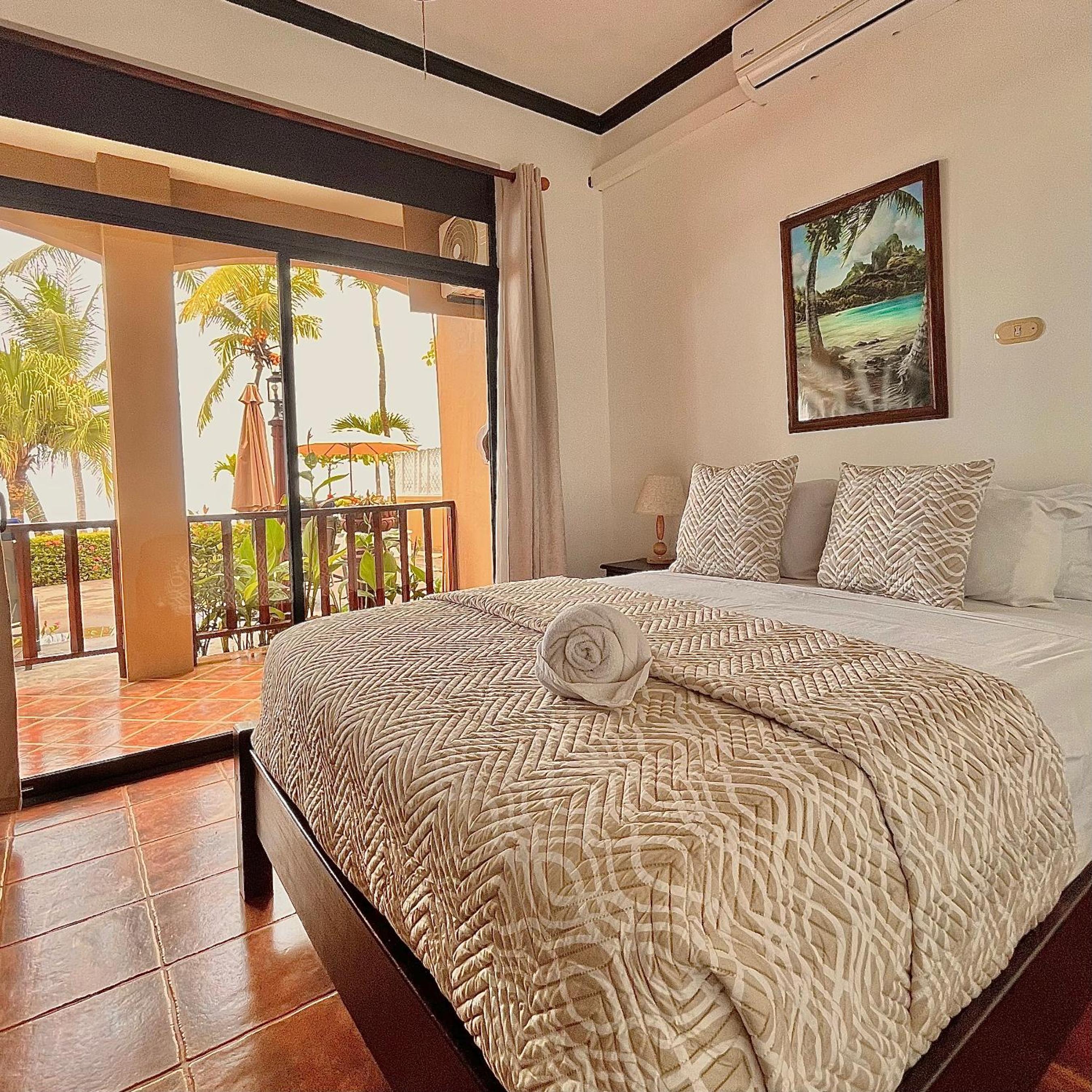 Superior Suite with Sea View photo 1