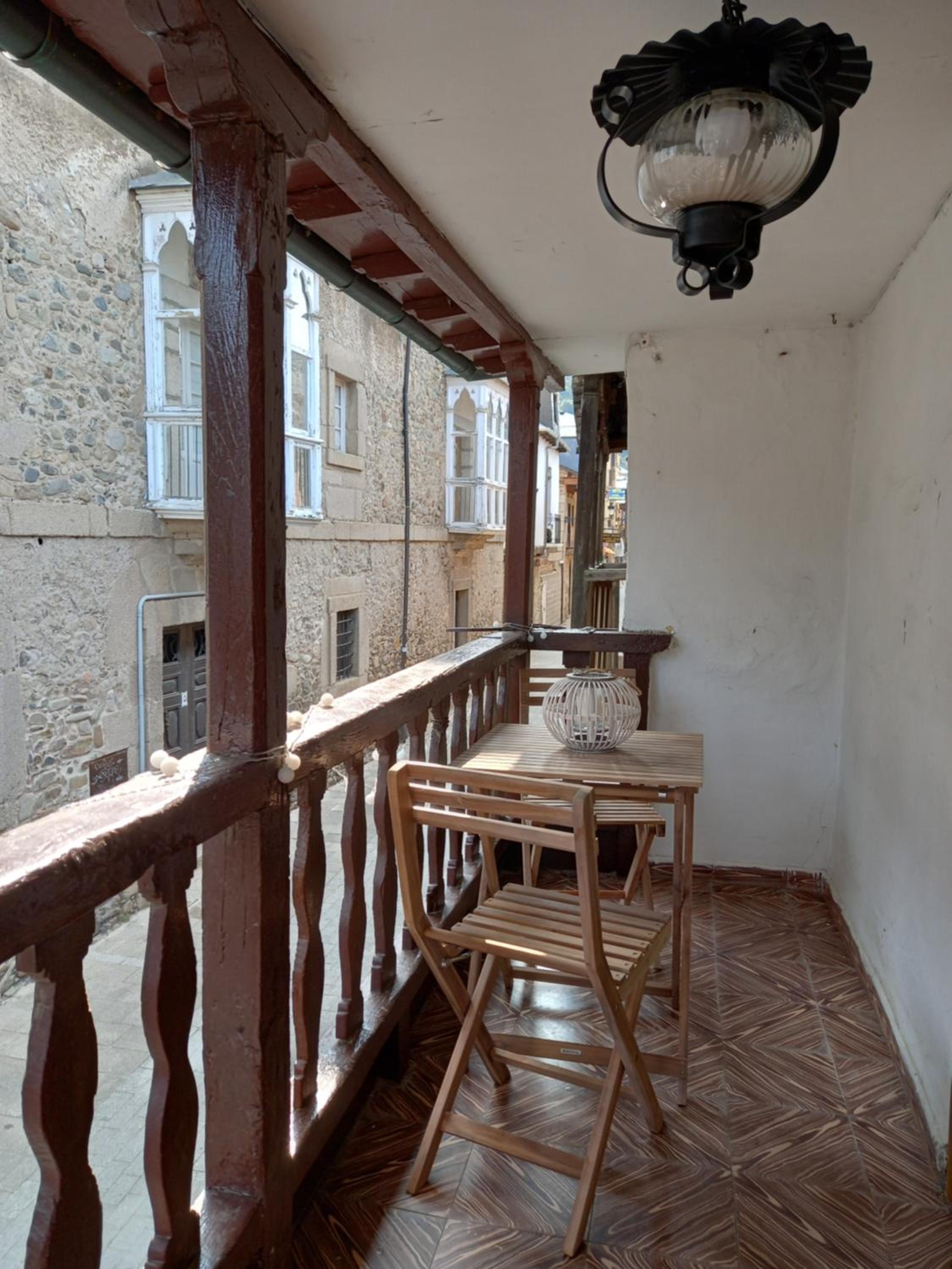 Deluxe Double Room with Balcony photo 3