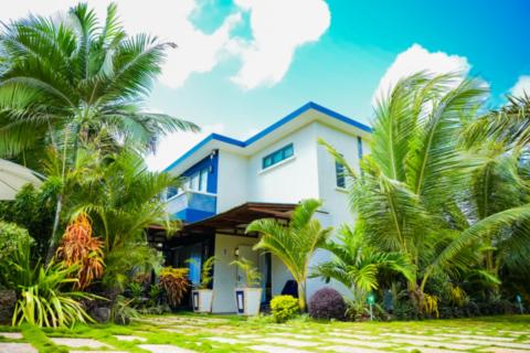 Villa with Garden View - Photo 2