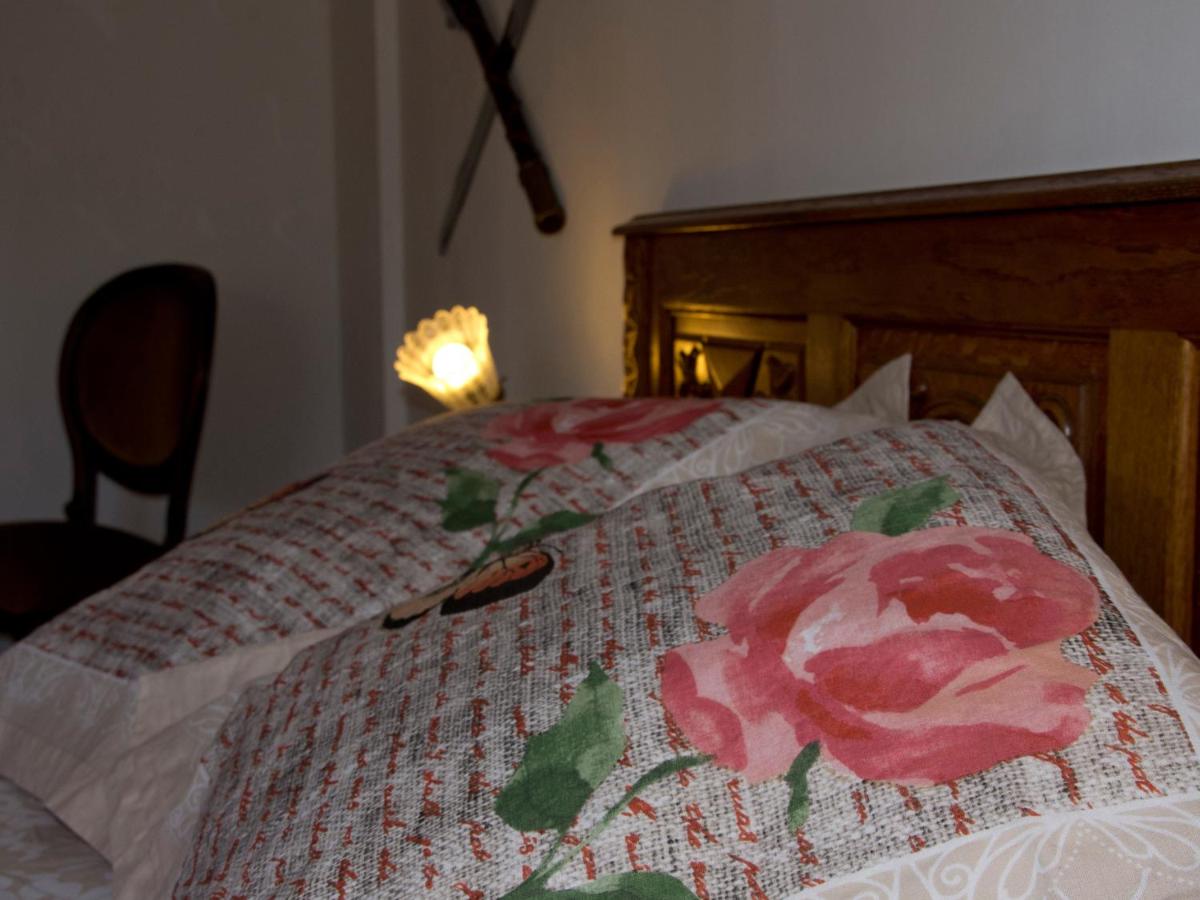 Large Double Room photo 2