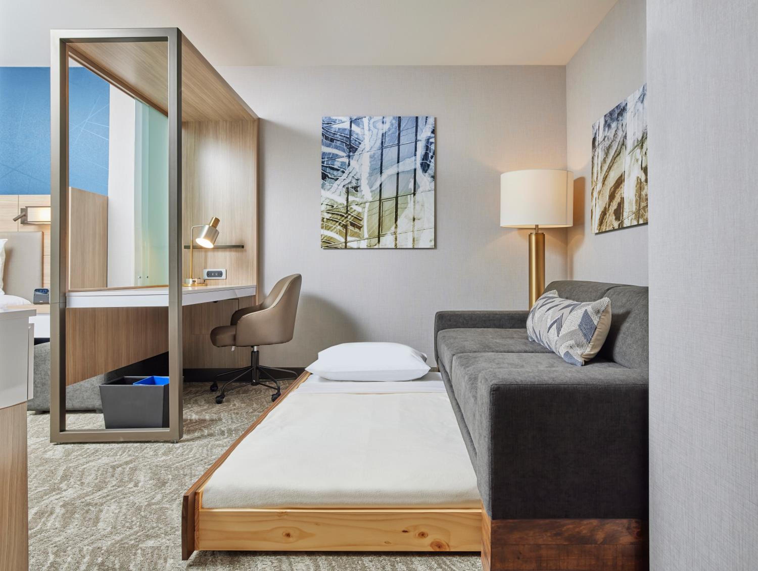 King Suite with Trundle Bed - Hearing Accessible