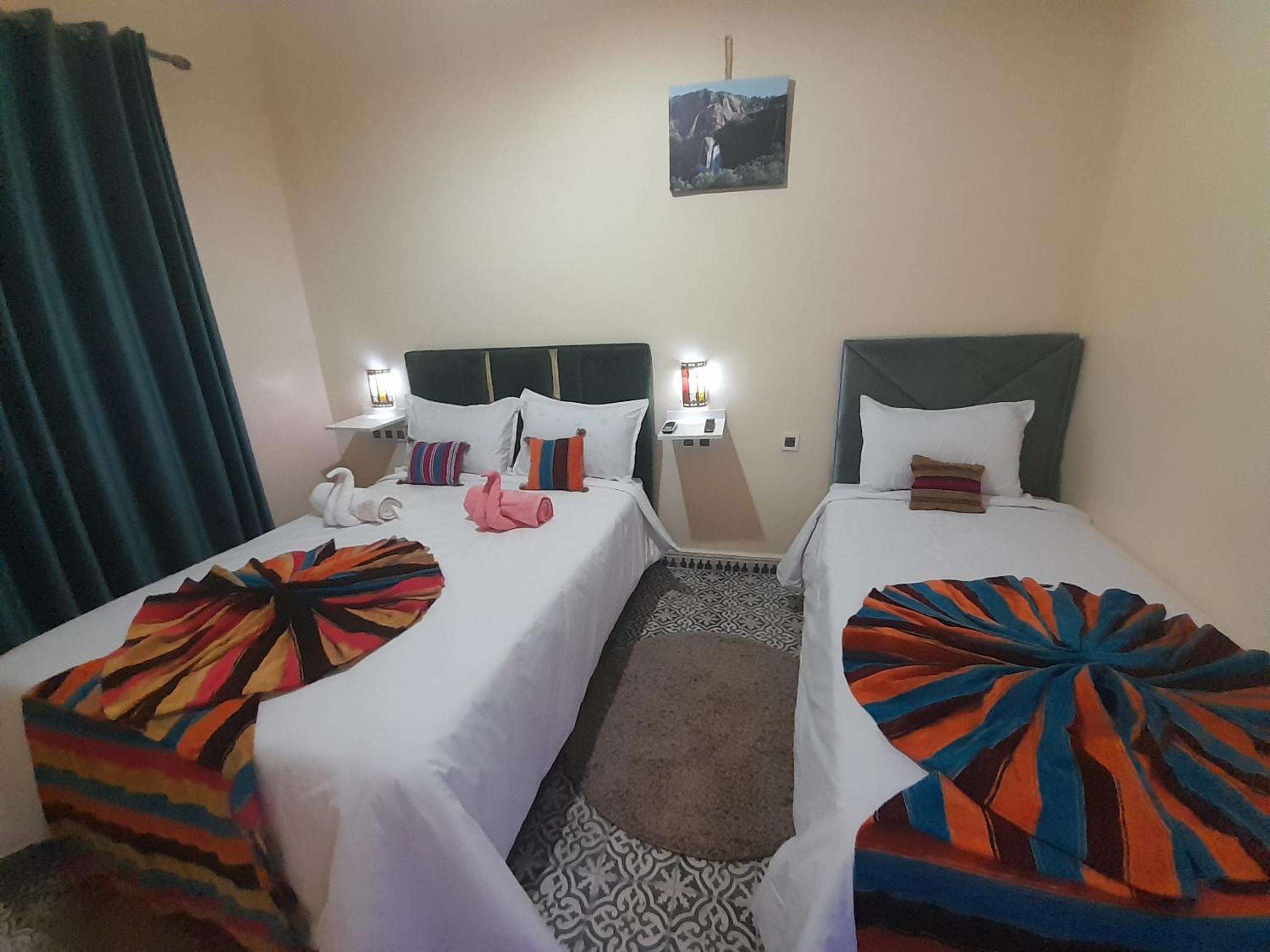 Double or Twin Room with Private Bathroom photo 1