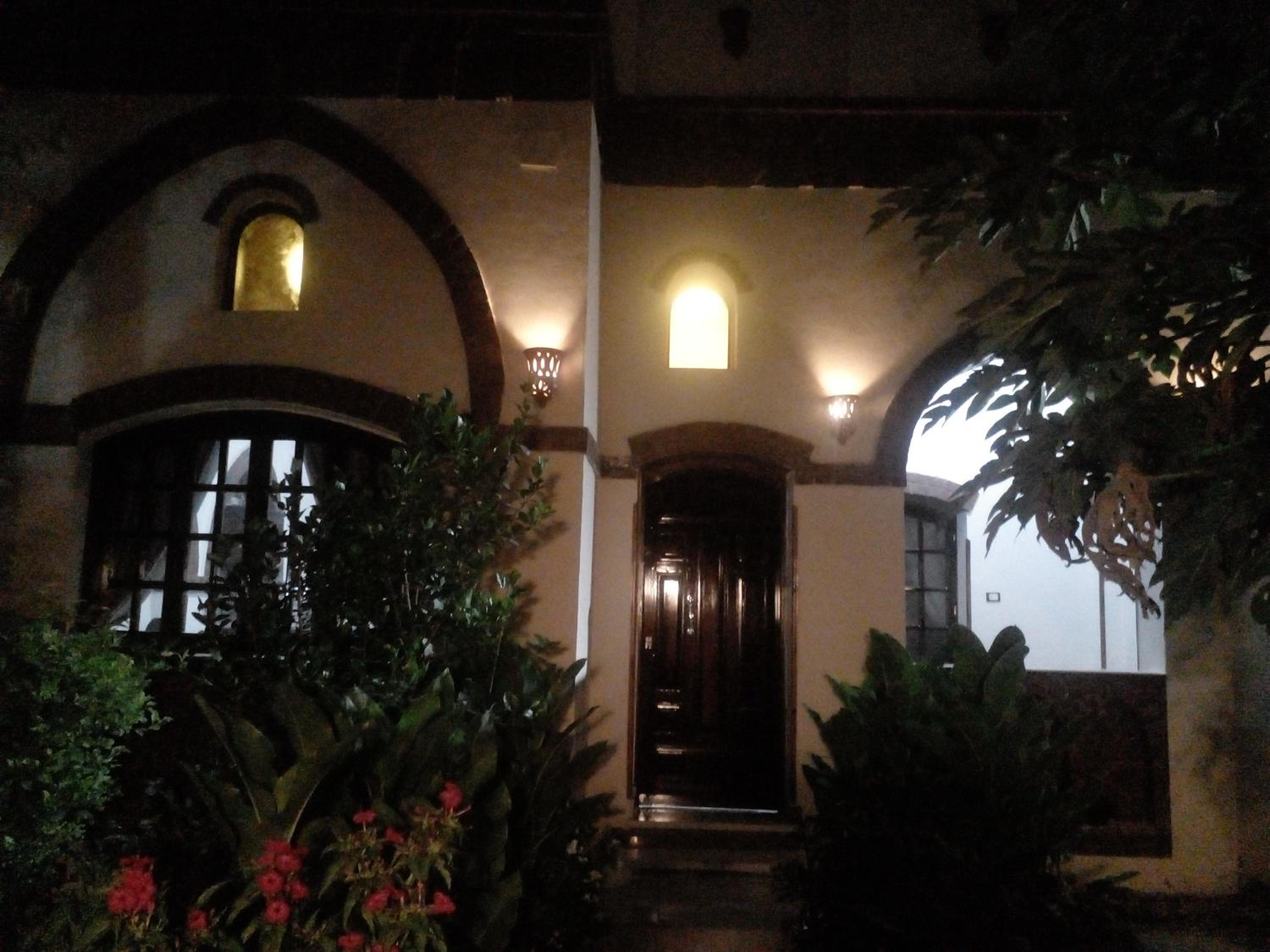 Apartment - Ground Floor - Photo 1