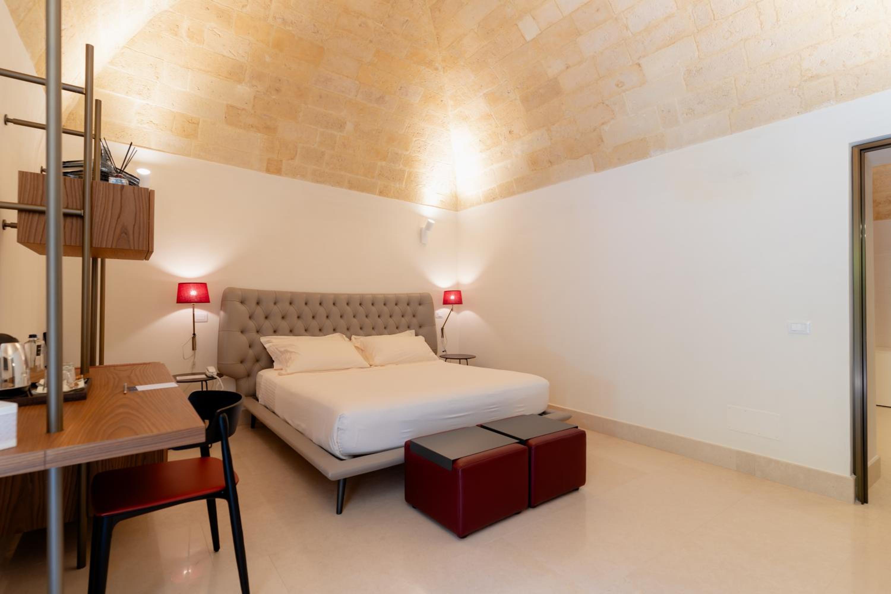 Junior Suite - Photo 12
