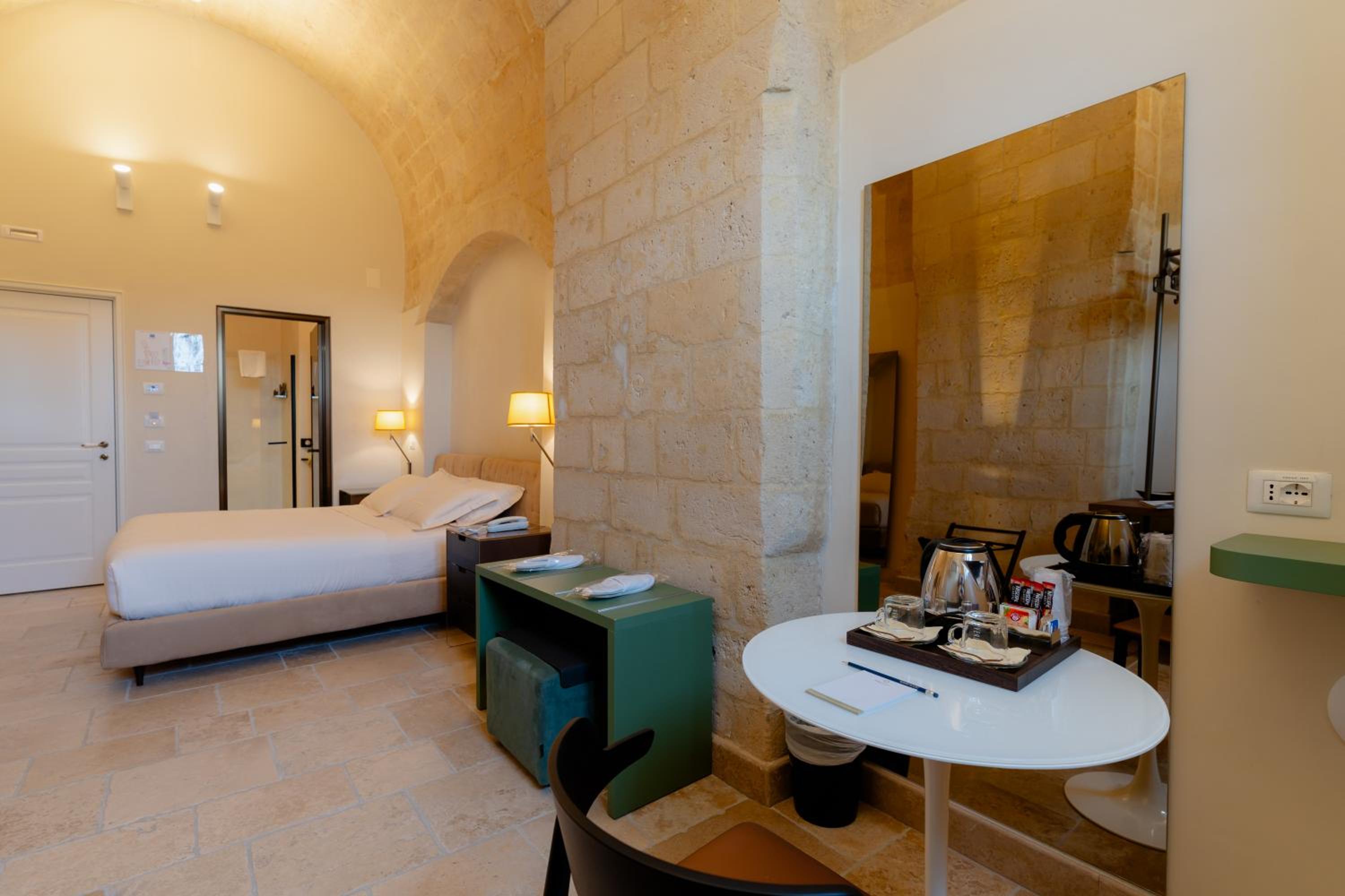 Superior Double Room - Photo 16
