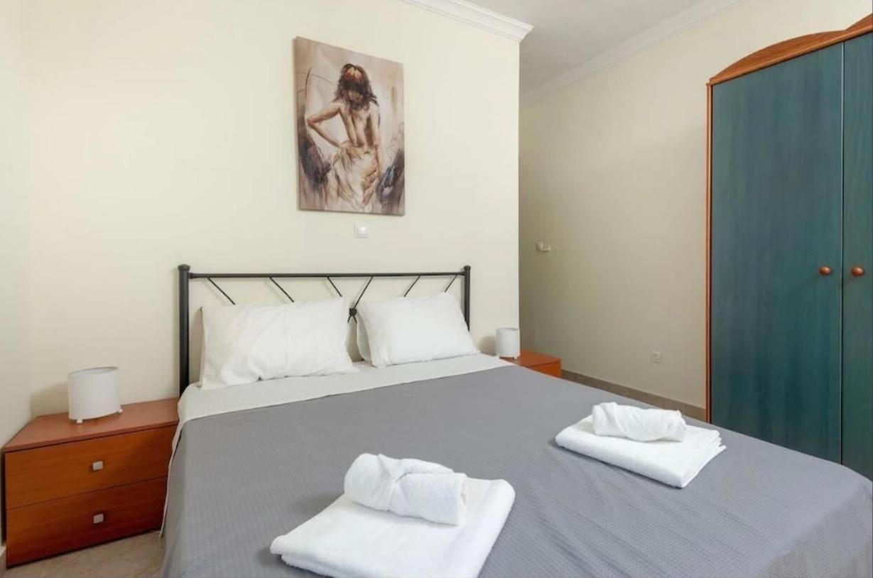 Three-Bedroom Villa photo 1