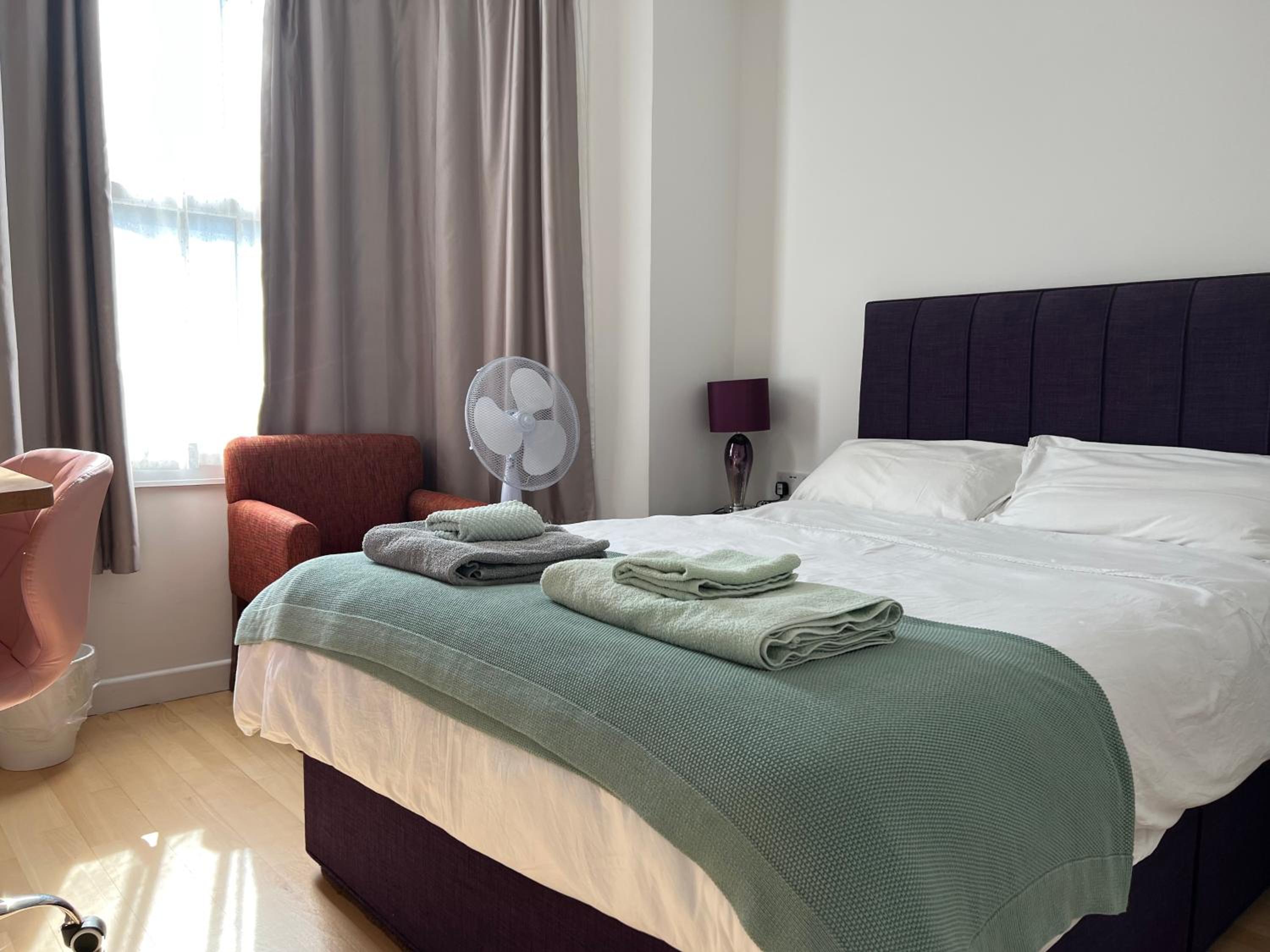 Three-Bedroom Villa photo 3