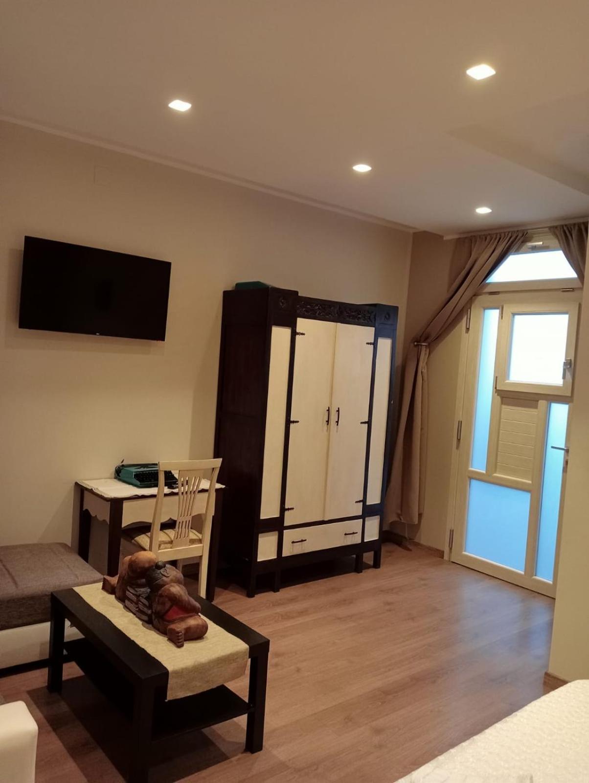 Luxury Triple Room photo 2