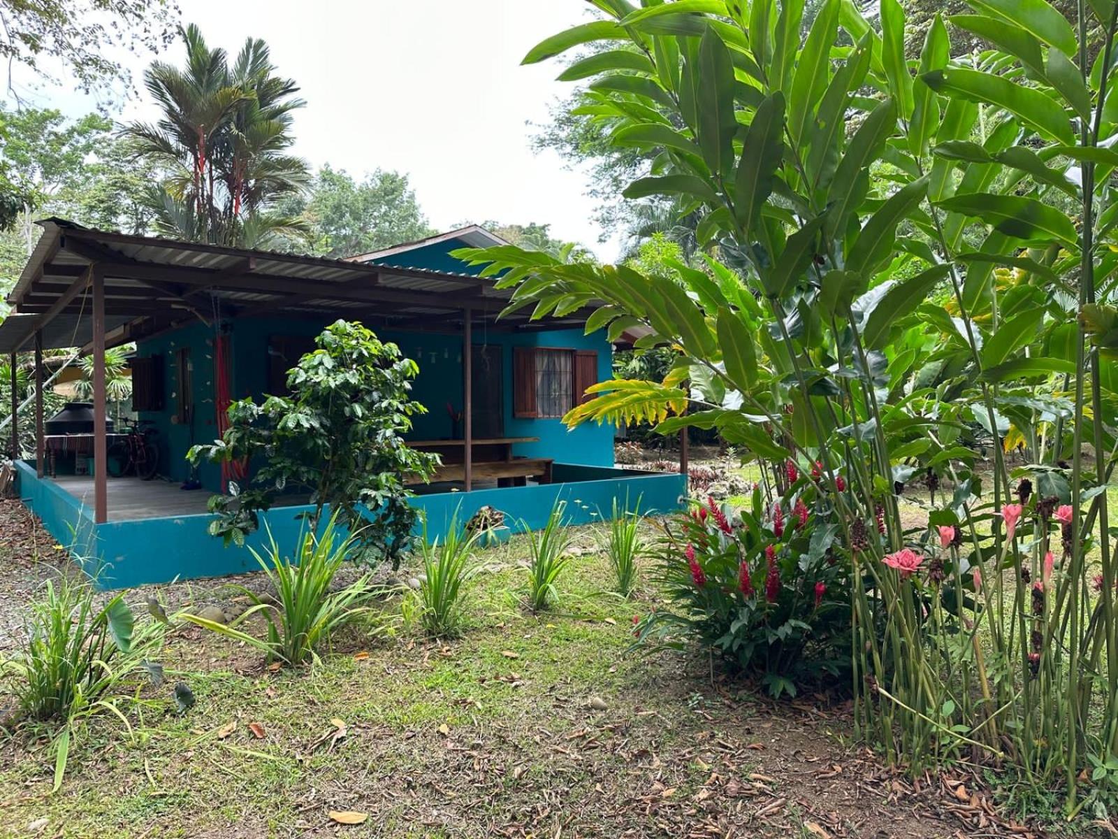 Two-Bedroom House photo 2