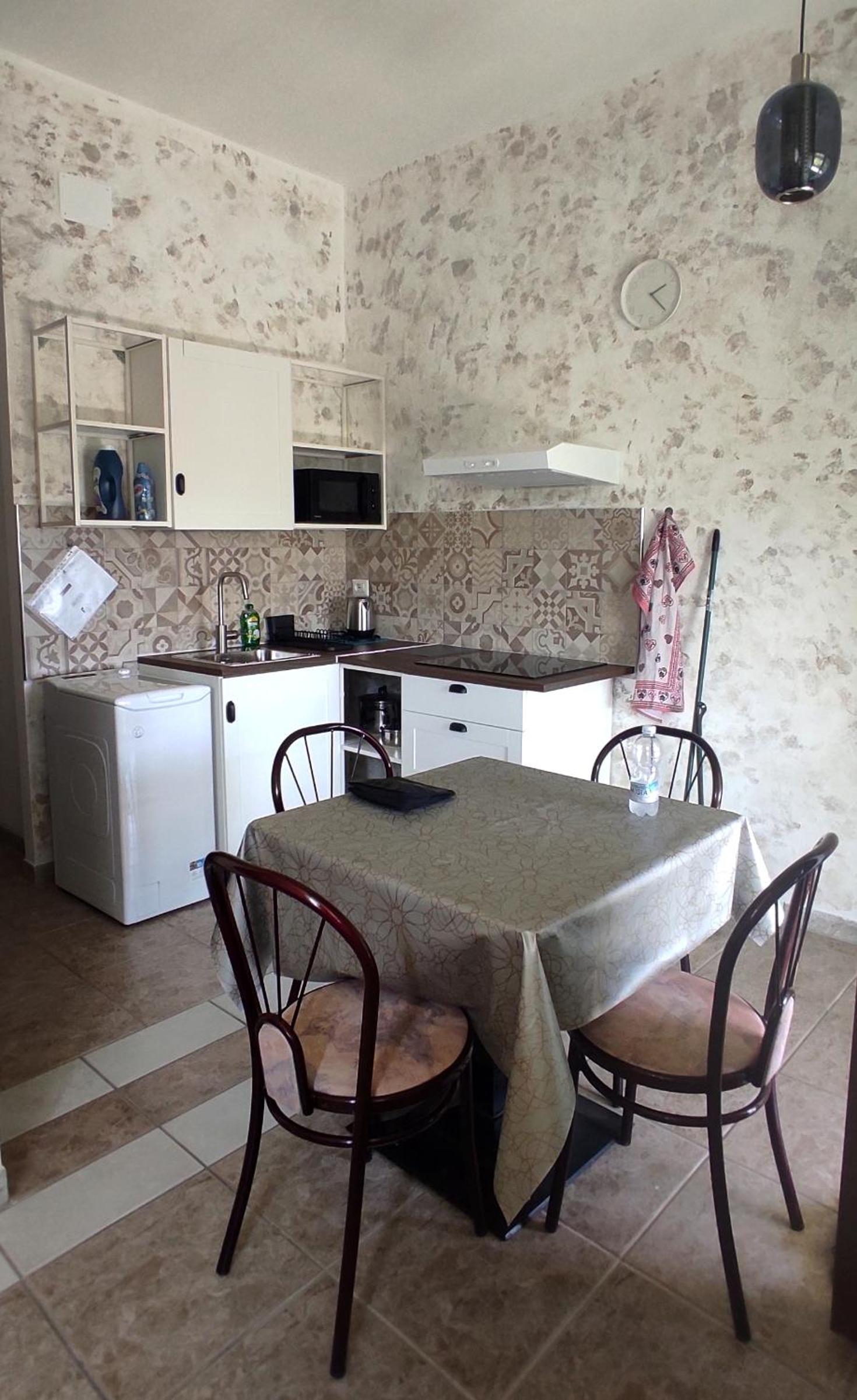 Apartment - Ground Floor photo 2