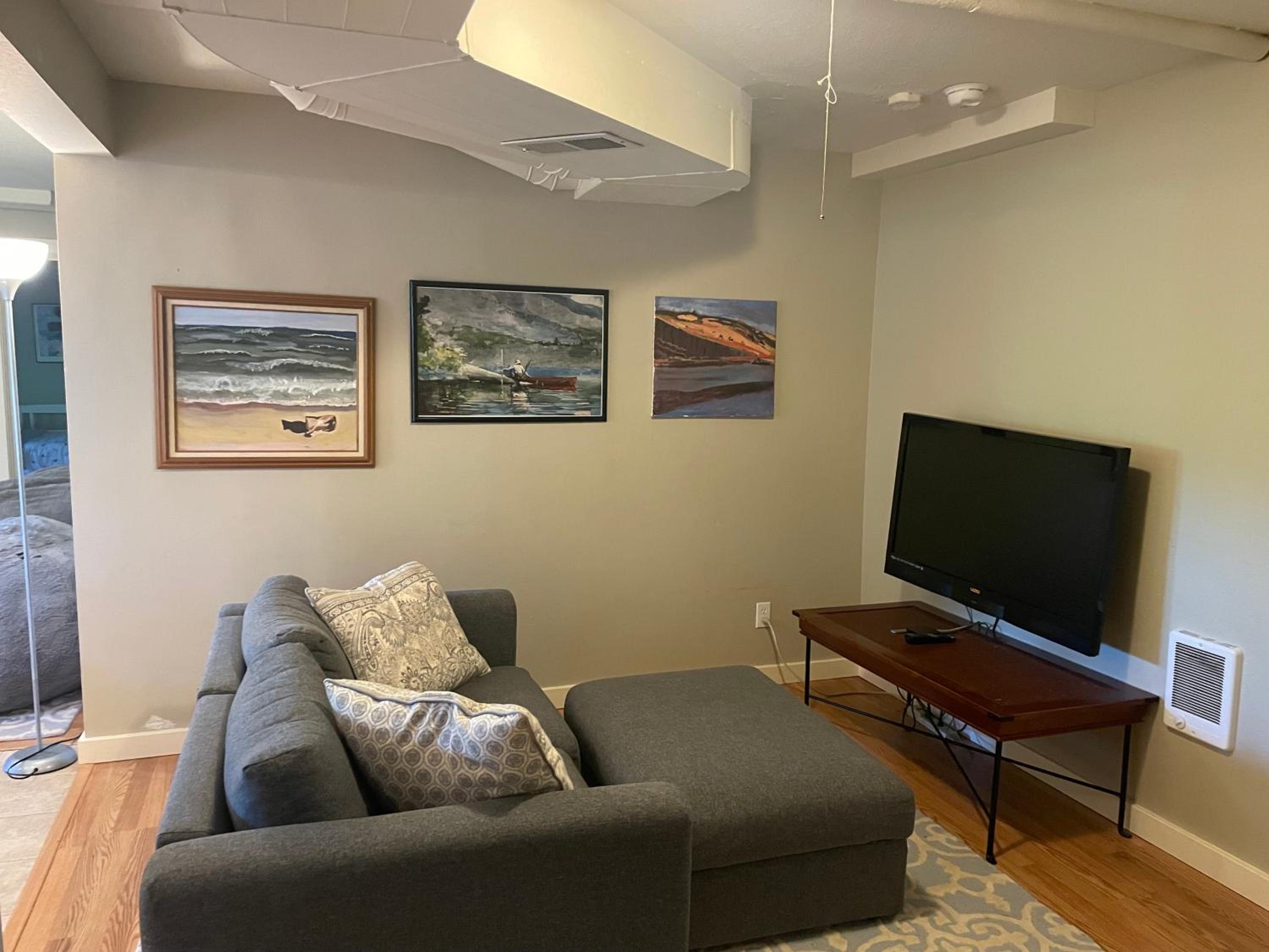 Three-Bedroom Apartment photo 1