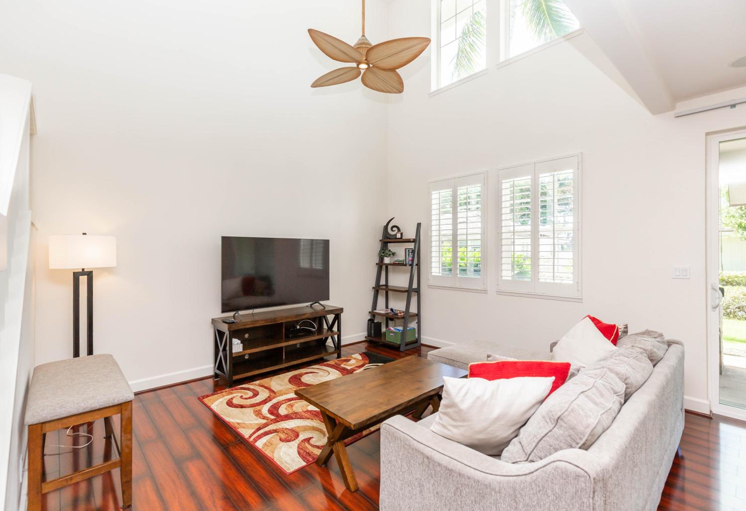 Three-Bedroom House photo 1