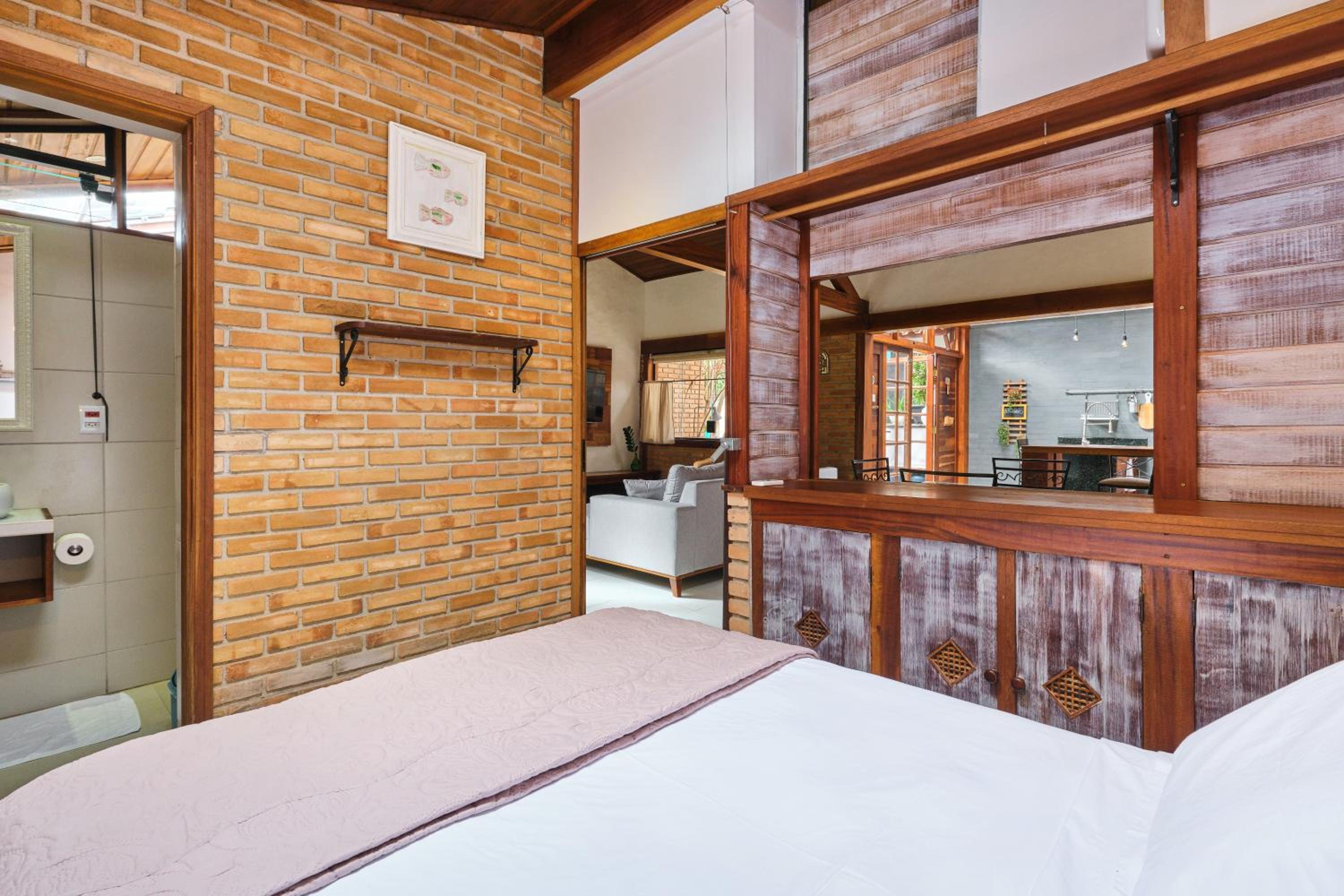 Two-Room Apartment - Photo 2