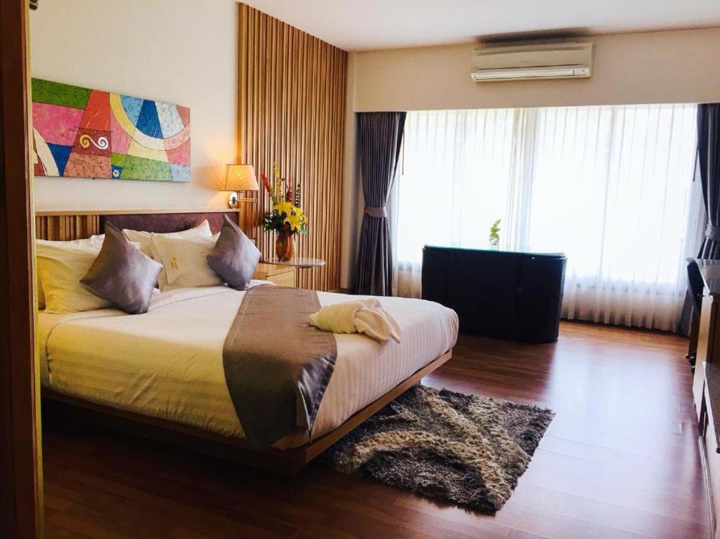 Deluxe Double Room photo 3
