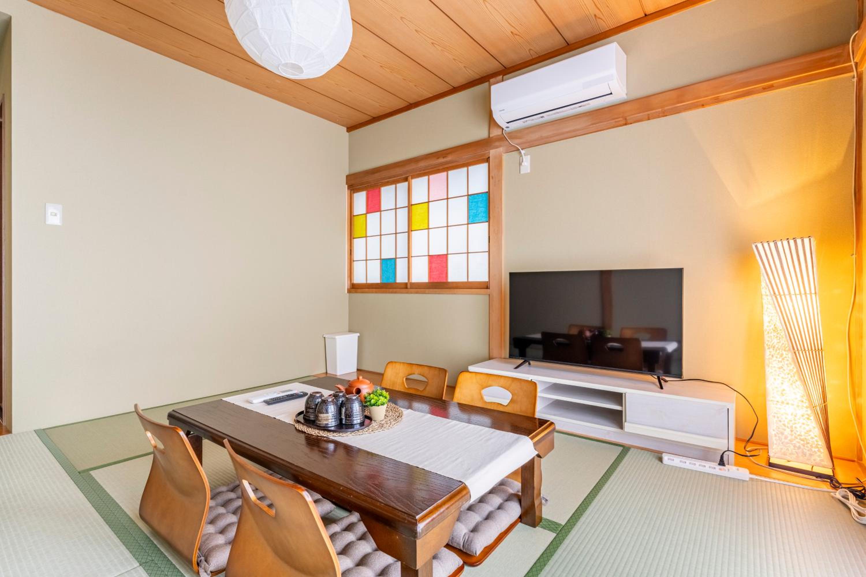 Apartment photo 1
