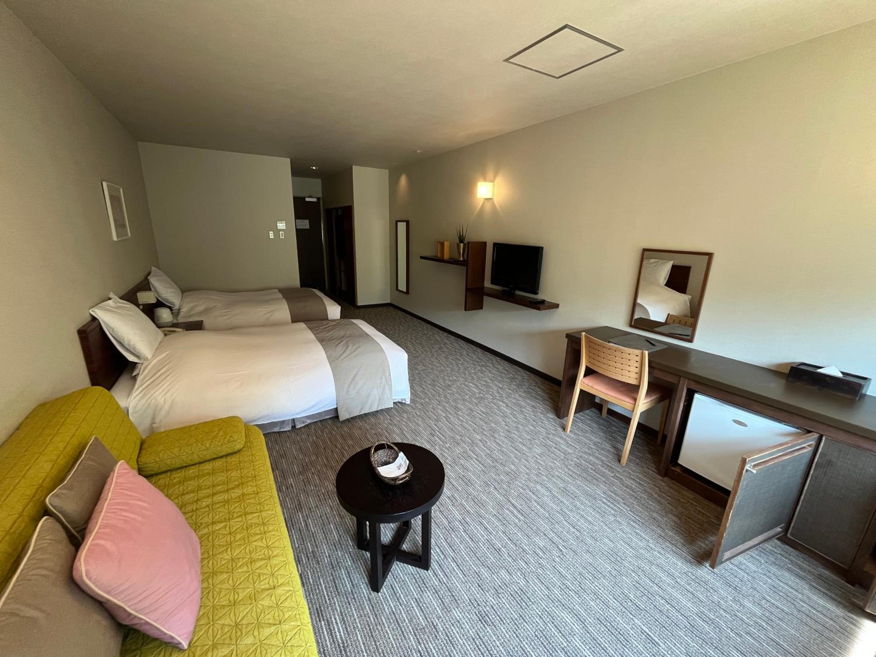 【Female Only】Twin Room - Non-Smoking - Photo 2