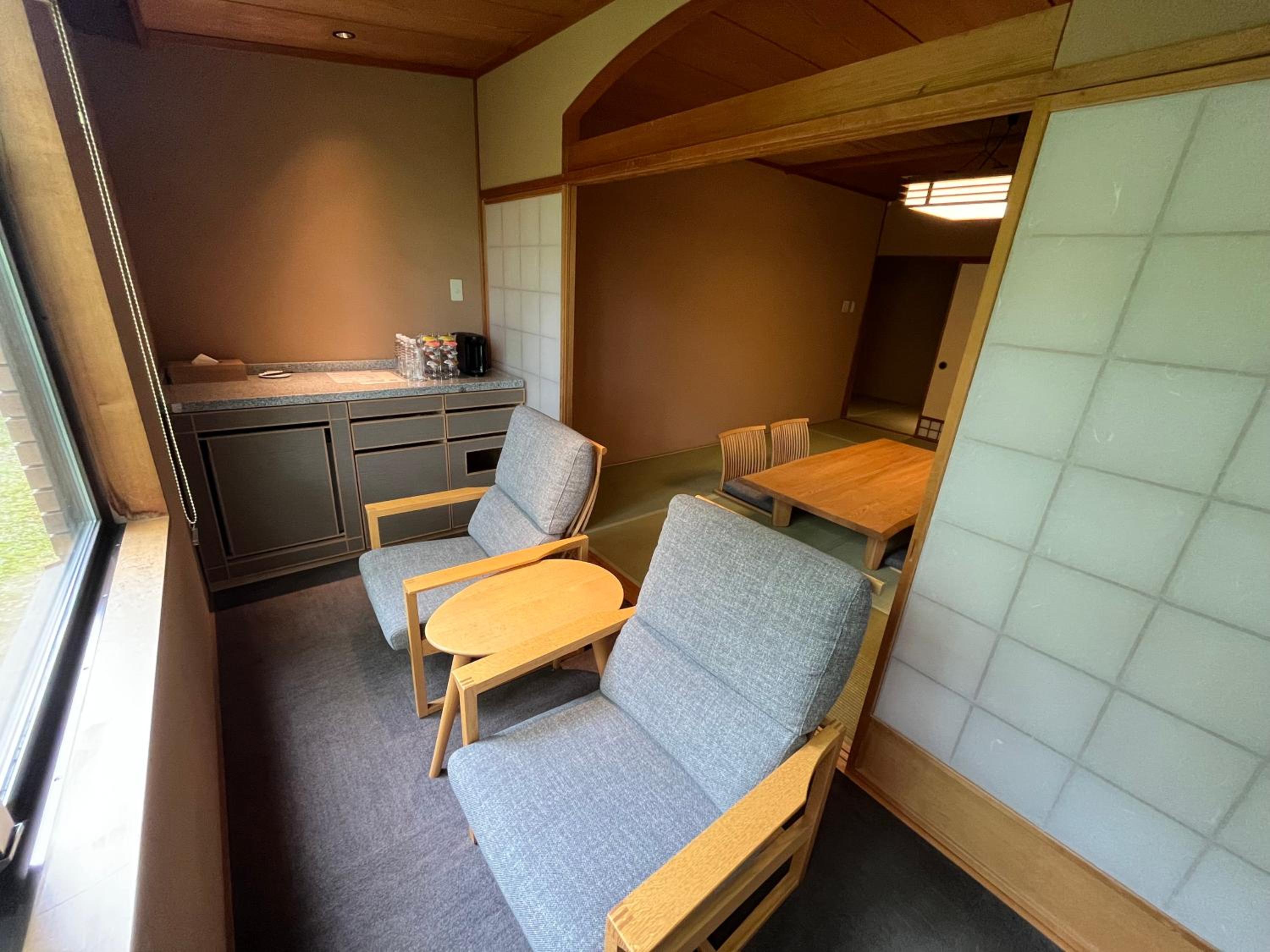 Room with Tatami Area photo 3