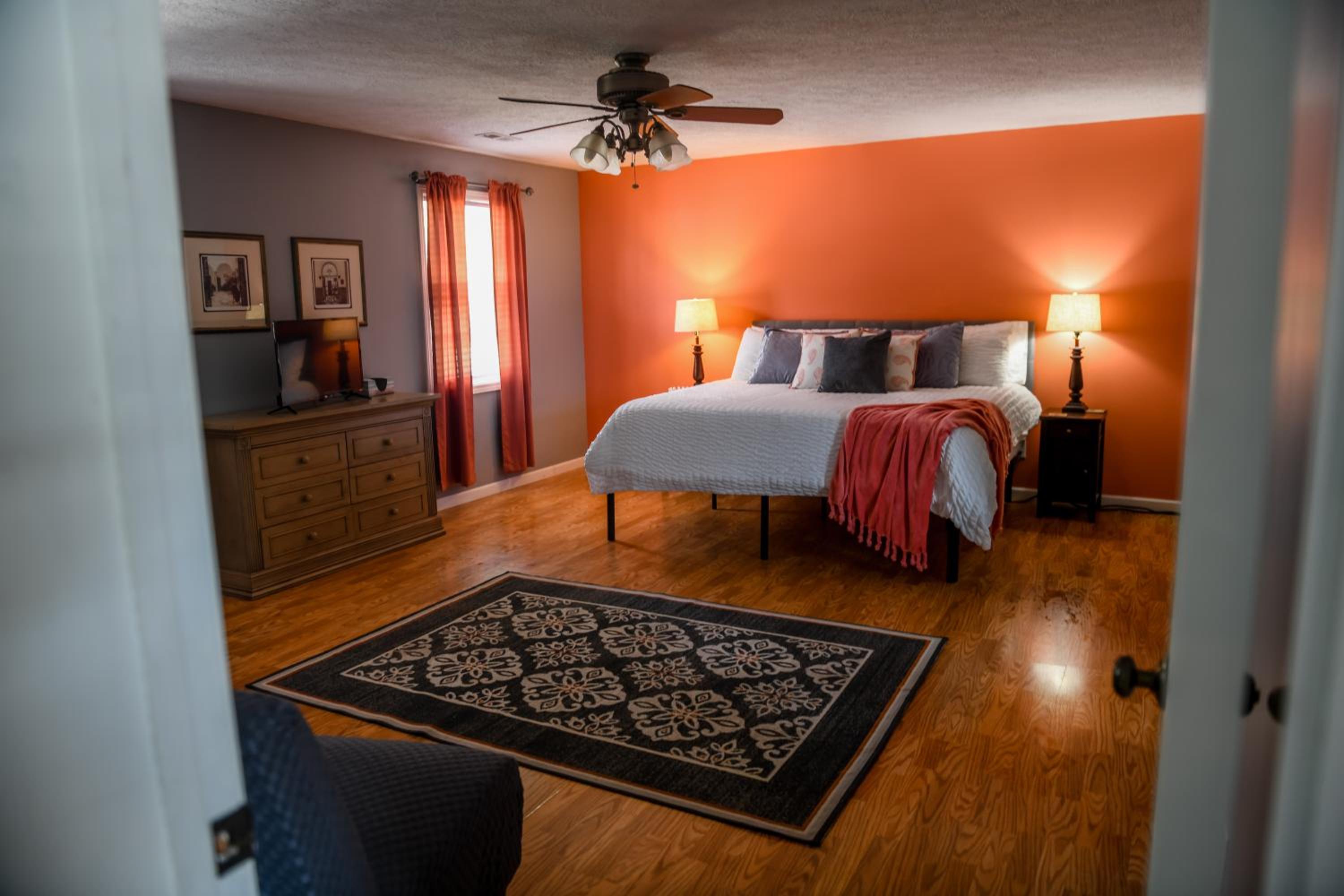 Four-Bedroom House photo 1
