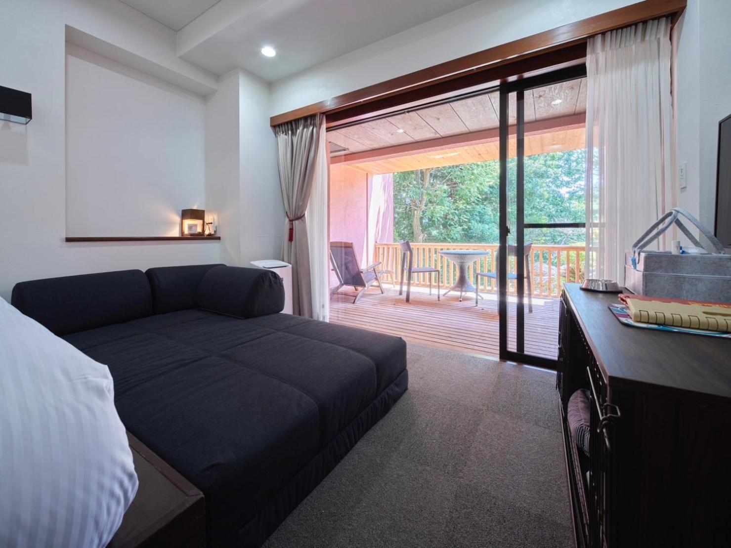 Triple Room with Terrace photo 3