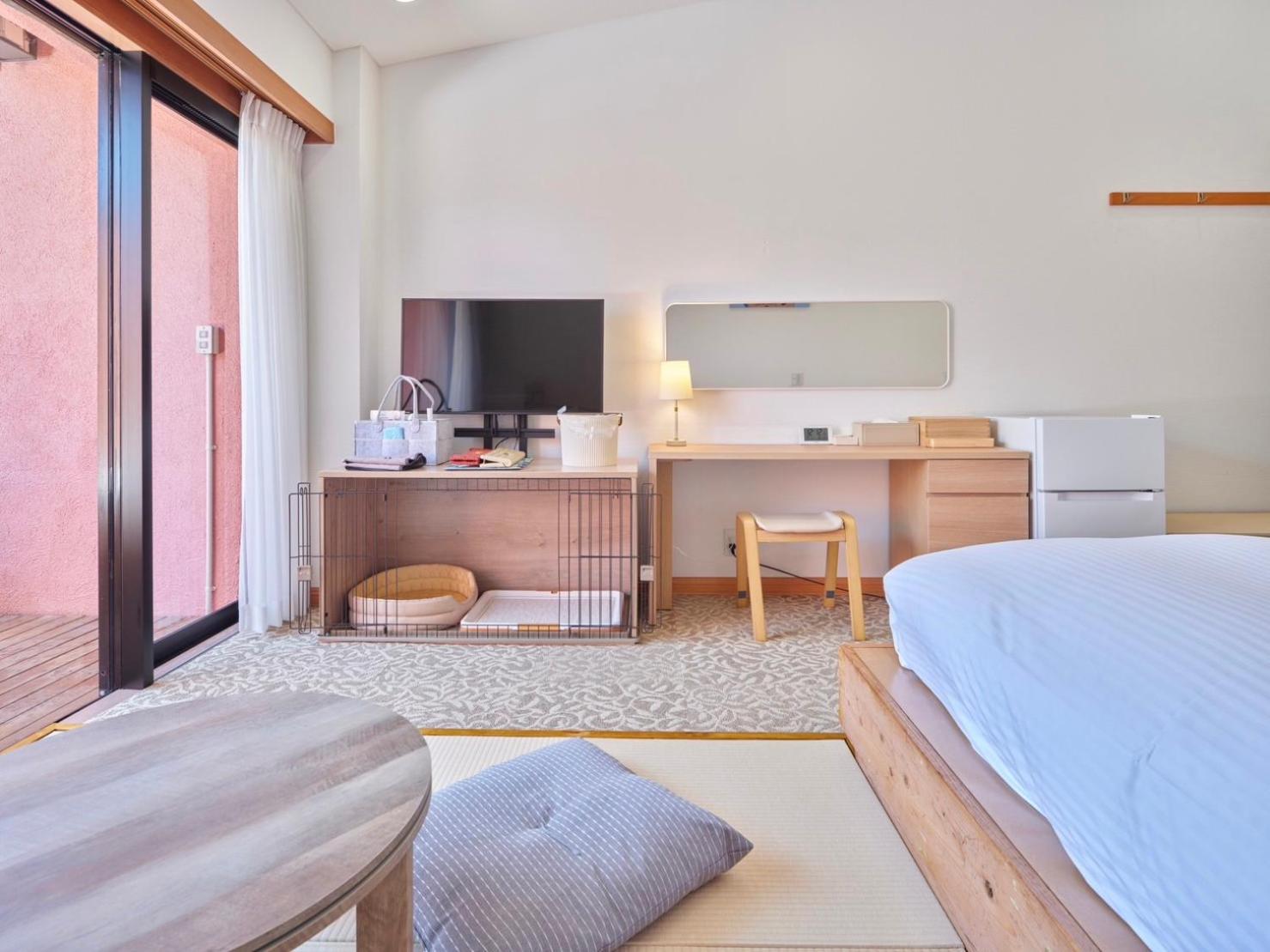 Twin Room with Private Bathroom photo 2