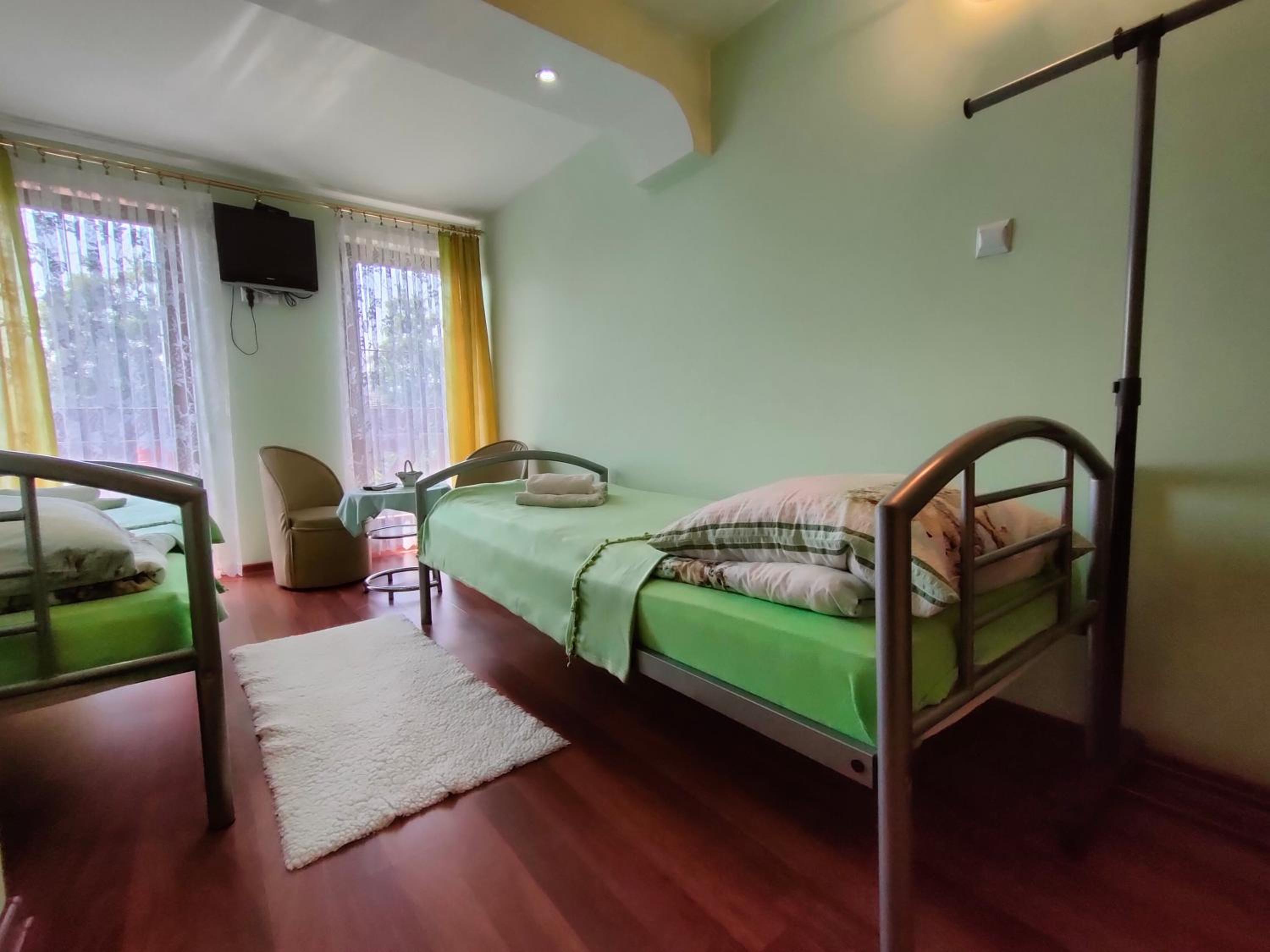 Twin Room with Balcony photo 2