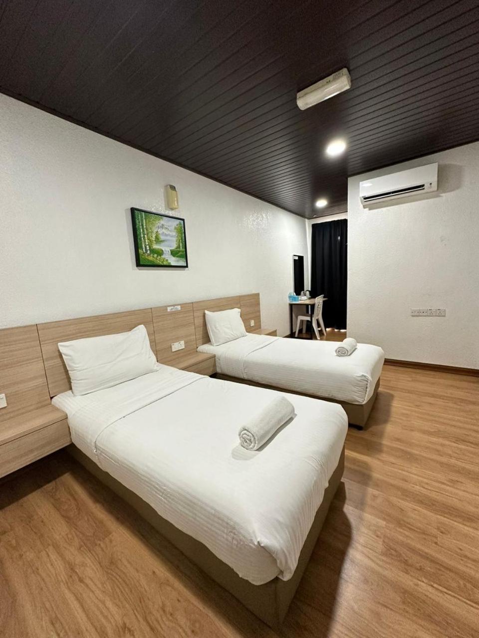 Standard Double or Twin Room photo 2