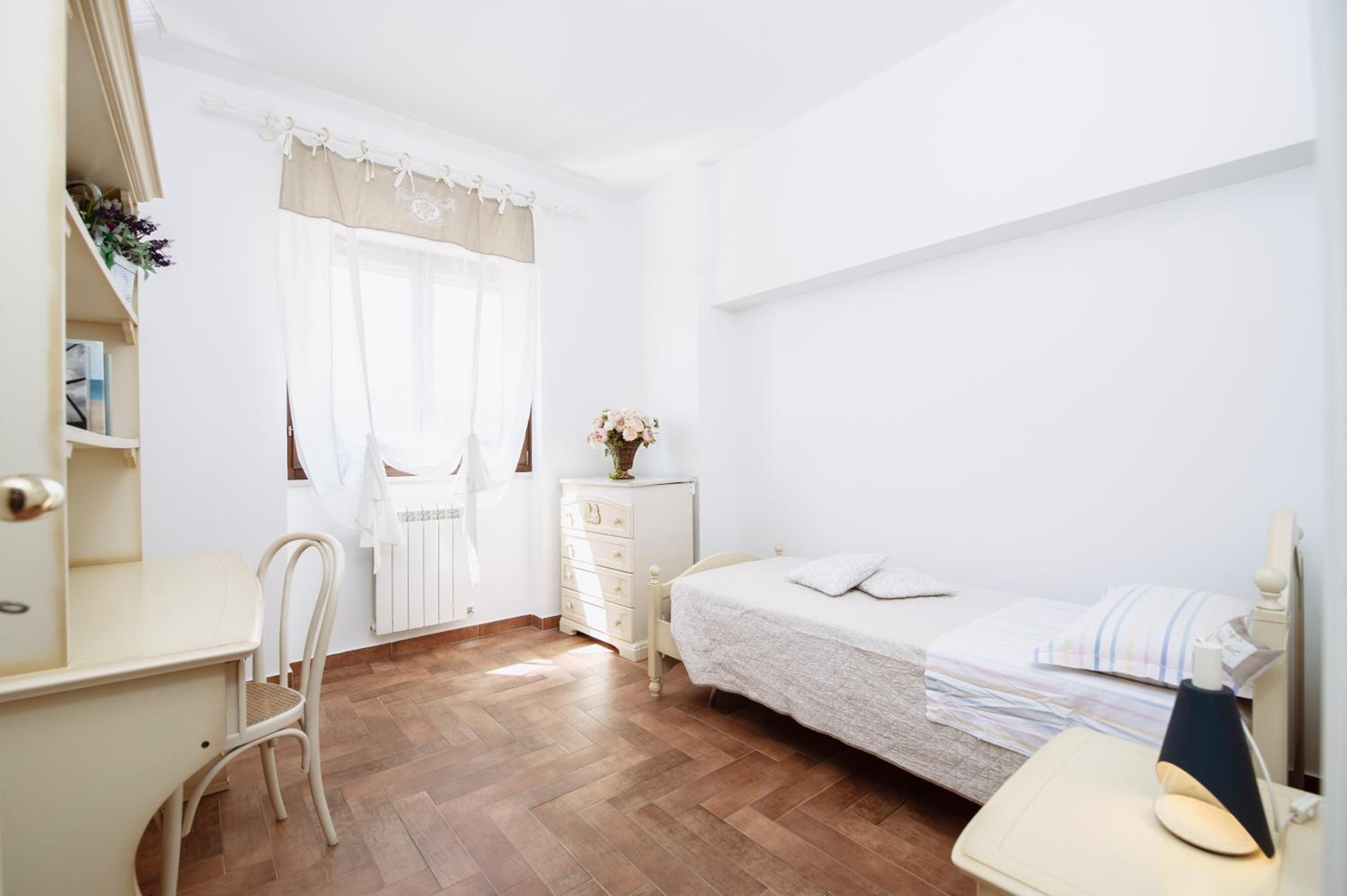 Villa photo 3