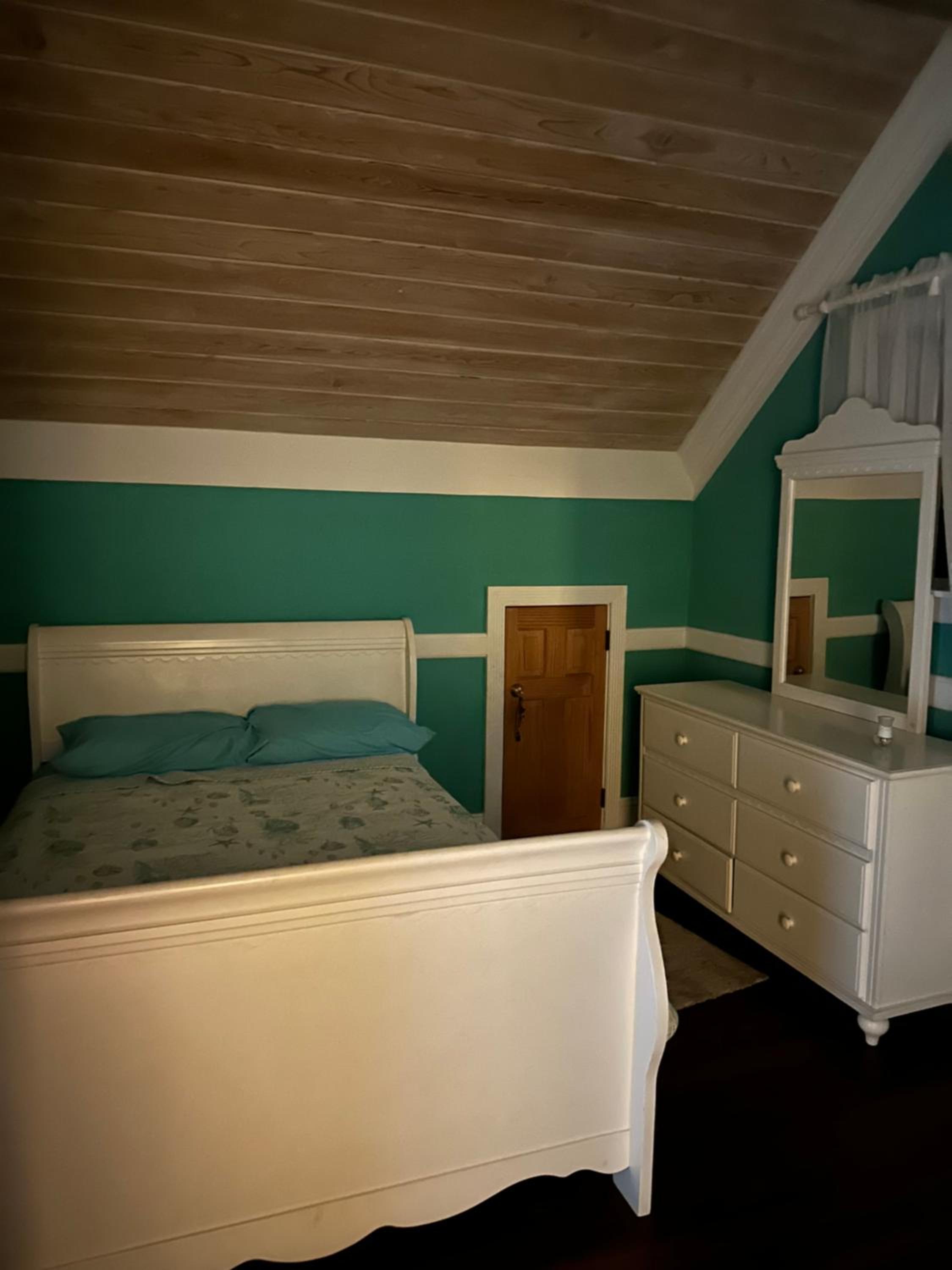 Two-Bedroom House photo 1