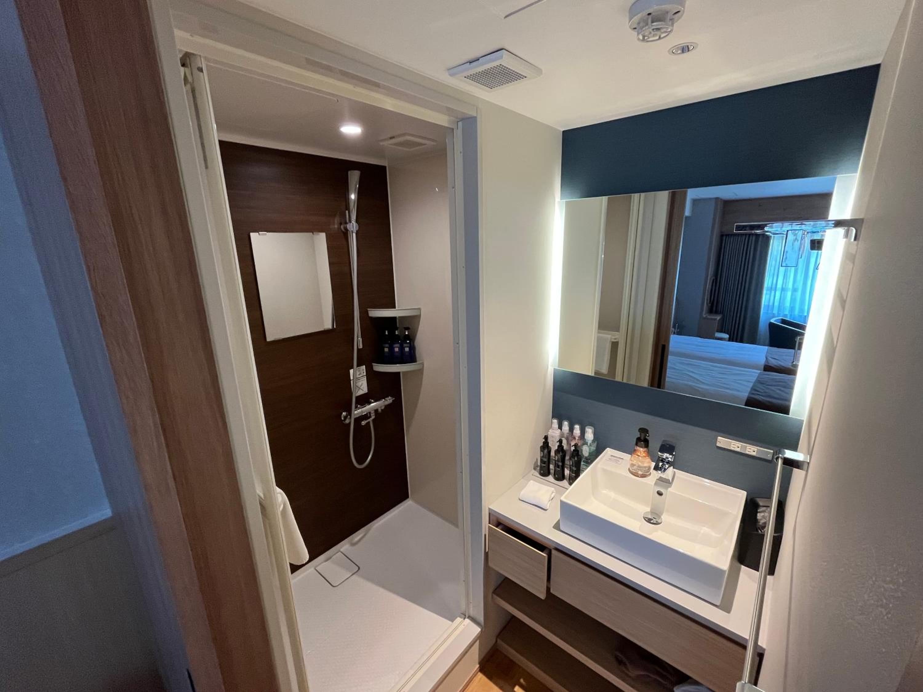 Superior Twin Room - Non-Smoking - Photo 2