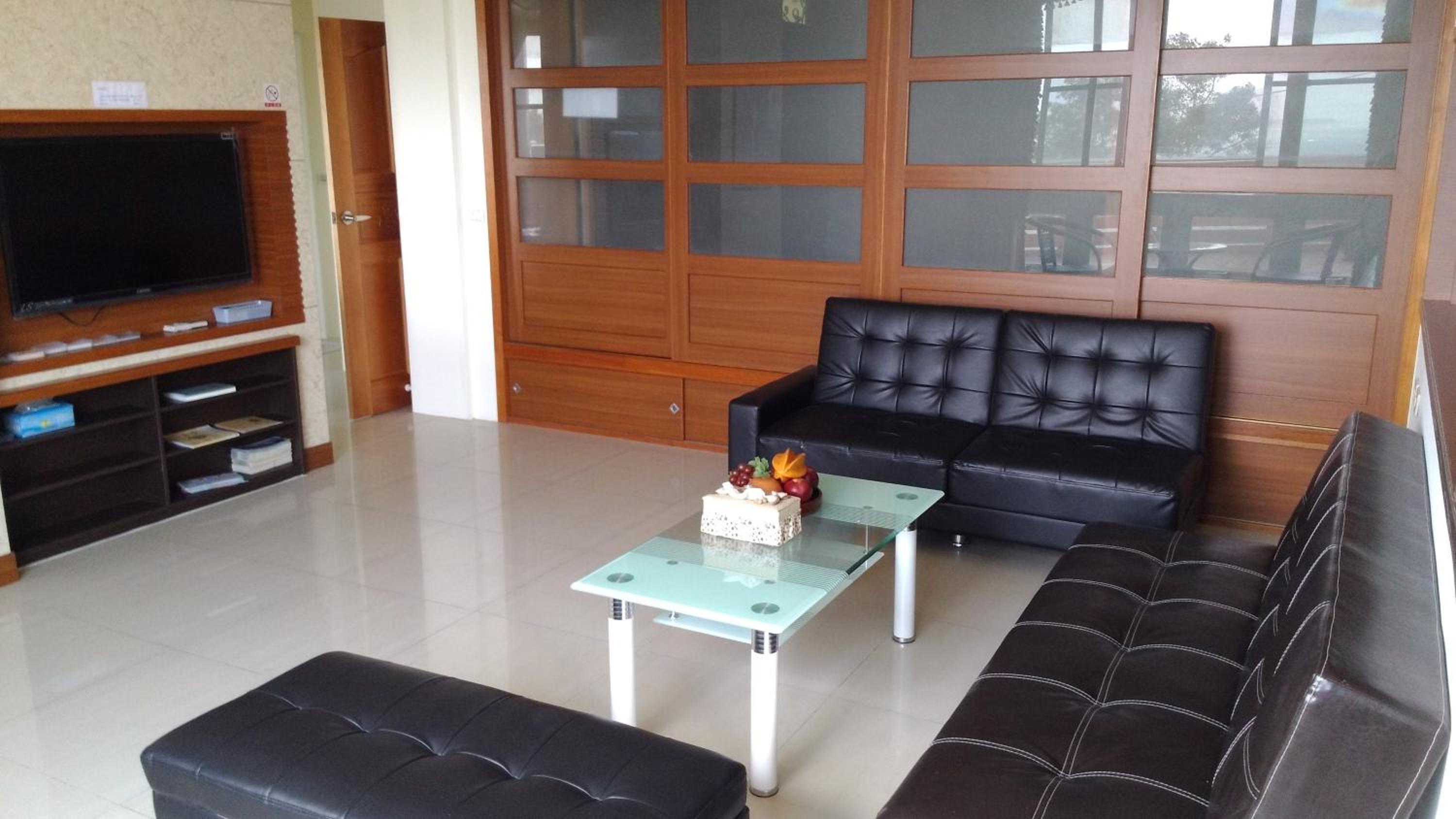 Family Room with Sea View photo 2