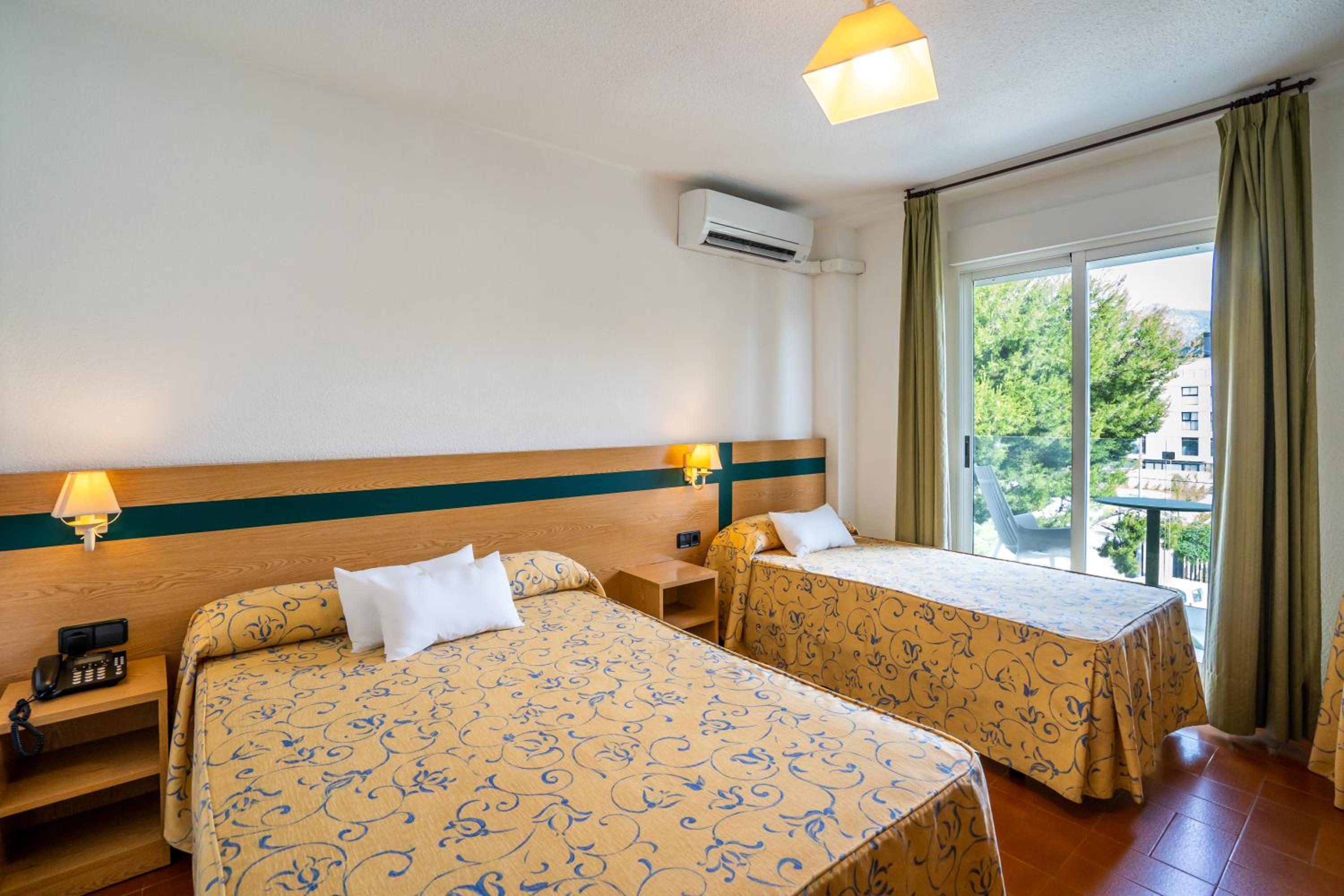 Double or Twin Room - Photo 1