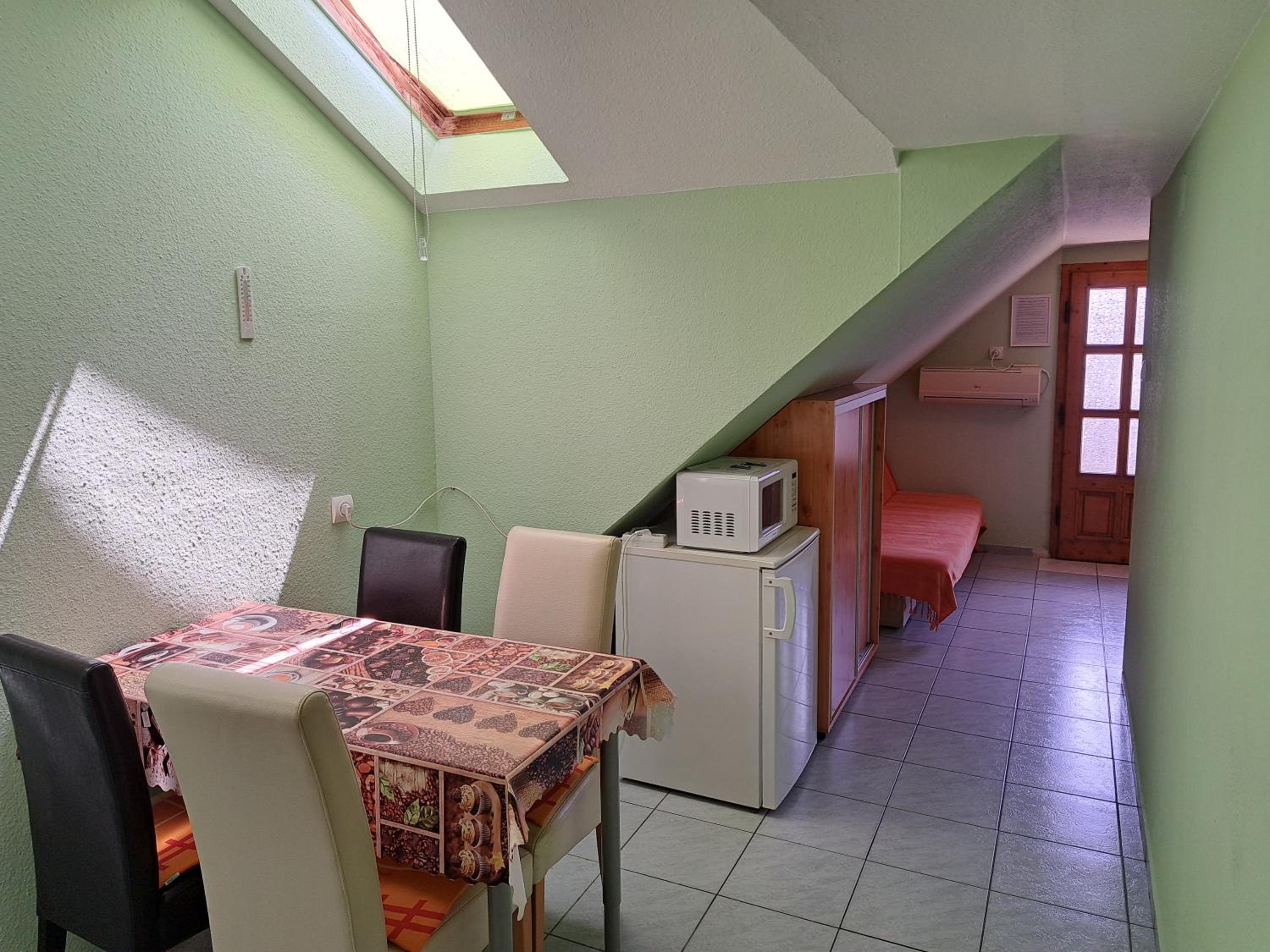 Two-Bedroom Apartment - Photo 11