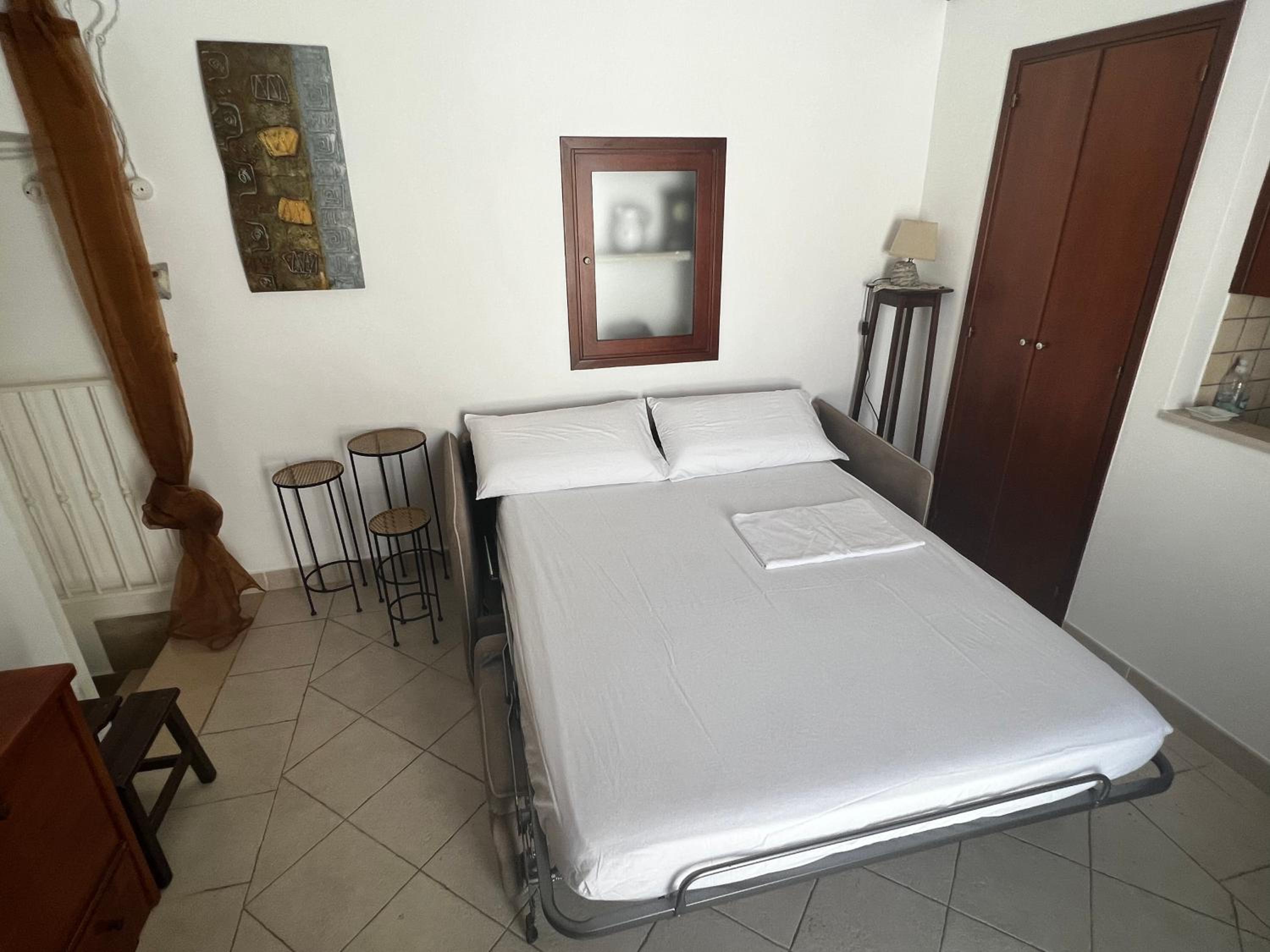 One-Bedroom House photo 2