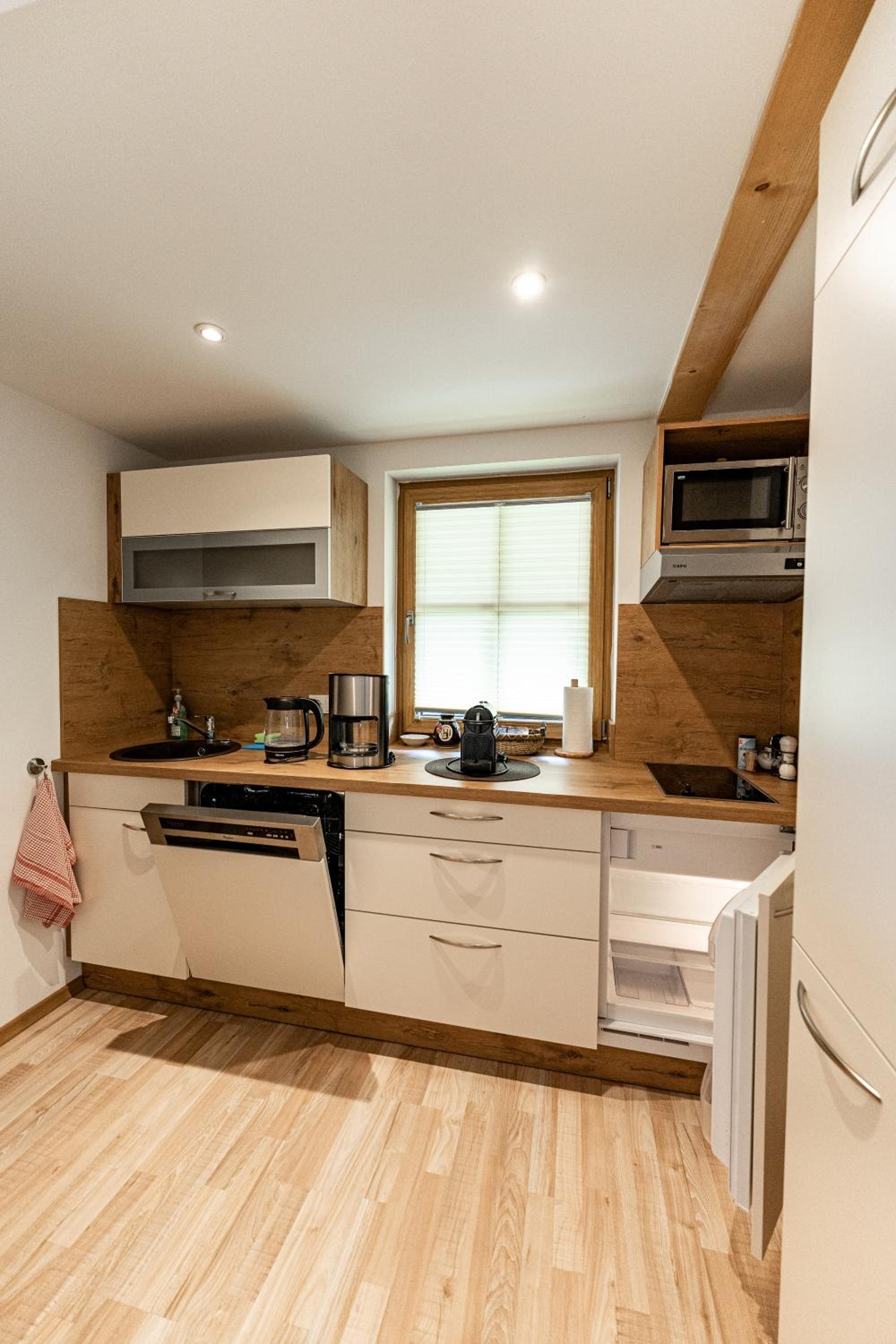 Two-Bedroom House photo 2
