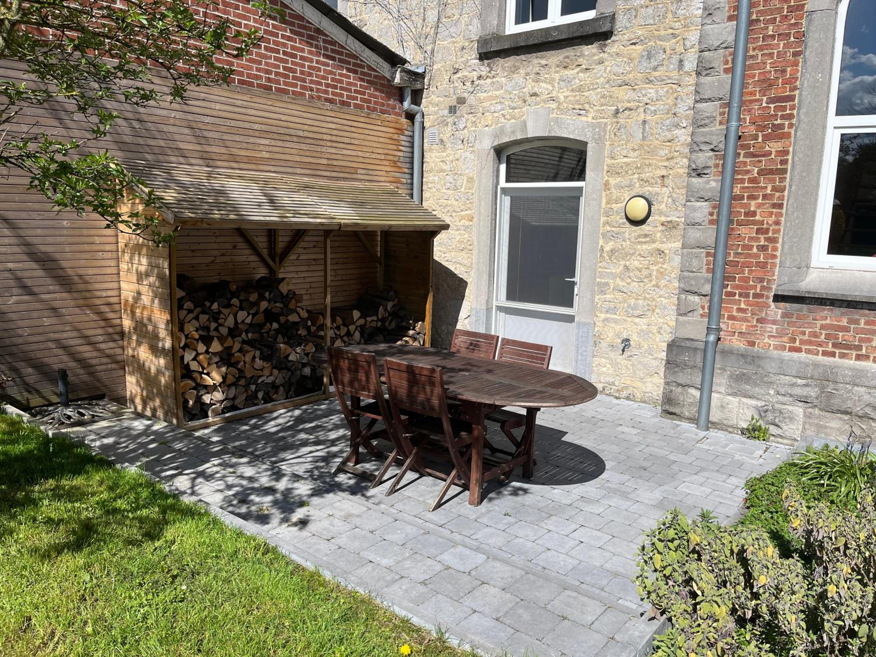 Three-Bedroom House photo 2